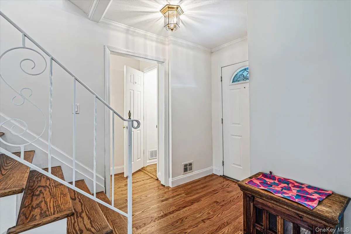 3 Fishermans Drive, North Hempstead, NY, 3 Bedrooms Bedrooms, 7 Rooms Rooms,1 BathroomBathrooms,Residential,For Rent,Fishermans,0,1037828 3 Fishermans Drive, North Hempstead, NY, 3 Bedrooms Bedrooms, 7 Rooms Rooms,1 BathroomBathrooms,Residential,For Rent,Fishermans,0,1037828
