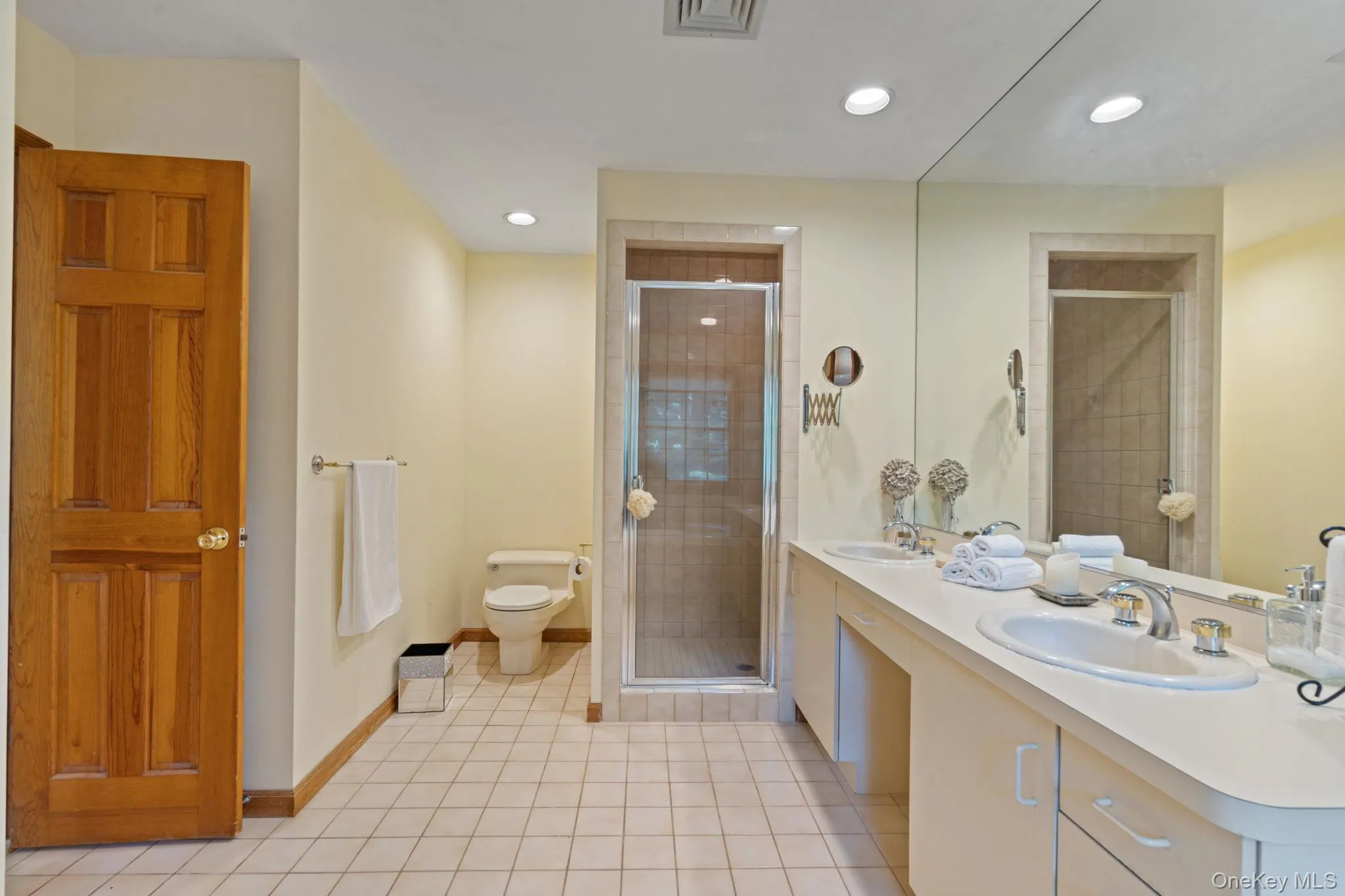 470 Pond Path, Brookhaven, NY, 4 Bedrooms Bedrooms, 8 Rooms Rooms,2 BathroomsBathrooms,Residential,For Rent,Pond,0,1037833 470 Pond Path, Brookhaven, NY, 4 Bedrooms Bedrooms, 8 Rooms Rooms,2 BathroomsBathrooms,Residential,For Rent,Pond,0,1037833