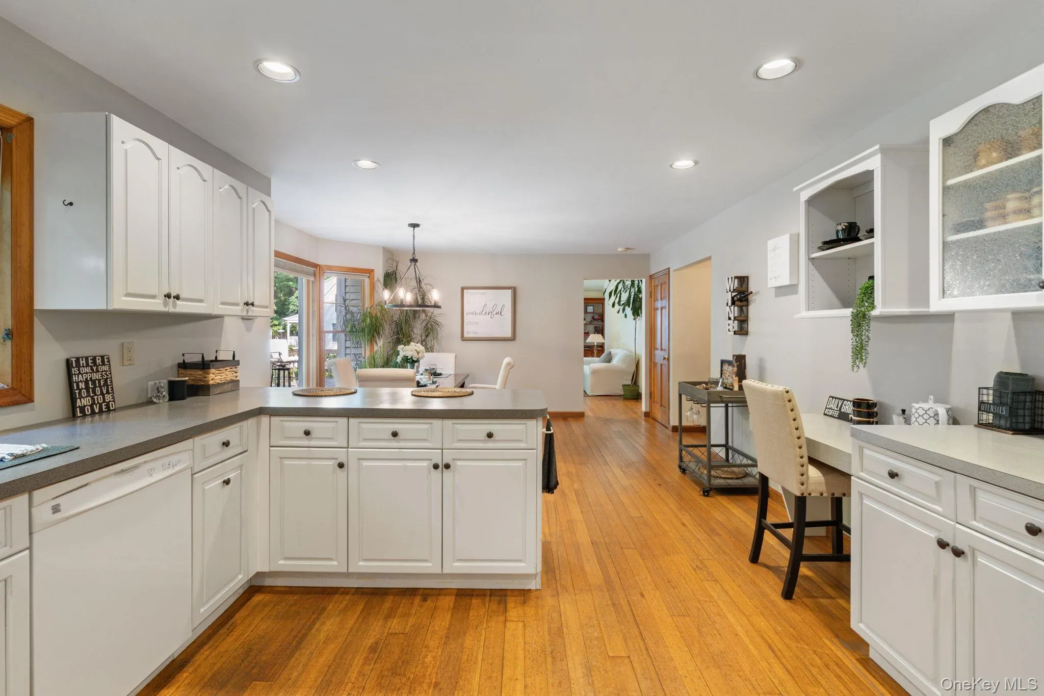 470 Pond Path, Brookhaven, NY, 4 Bedrooms Bedrooms, 8 Rooms Rooms,2 BathroomsBathrooms,Residential,For Rent,Pond,0,1037833 470 Pond Path, Brookhaven, NY, 4 Bedrooms Bedrooms, 8 Rooms Rooms,2 BathroomsBathrooms,Residential,For Rent,Pond,0,1037833