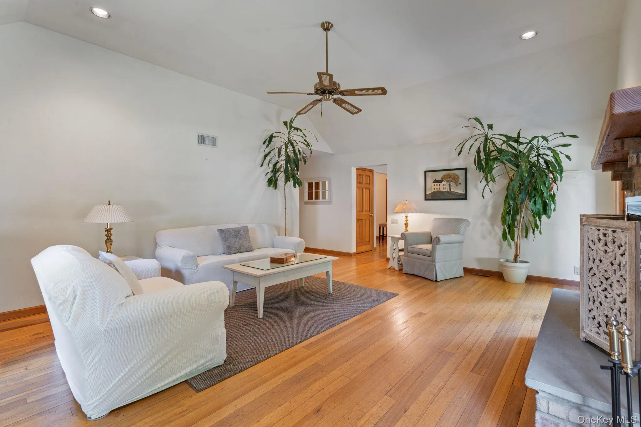 470 Pond Path, Brookhaven, NY, 4 Bedrooms Bedrooms, 8 Rooms Rooms,2 BathroomsBathrooms,Residential,For Rent,Pond,0,1037833 470 Pond Path, Brookhaven, NY, 4 Bedrooms Bedrooms, 8 Rooms Rooms,2 BathroomsBathrooms,Residential,For Rent,Pond,0,1037833