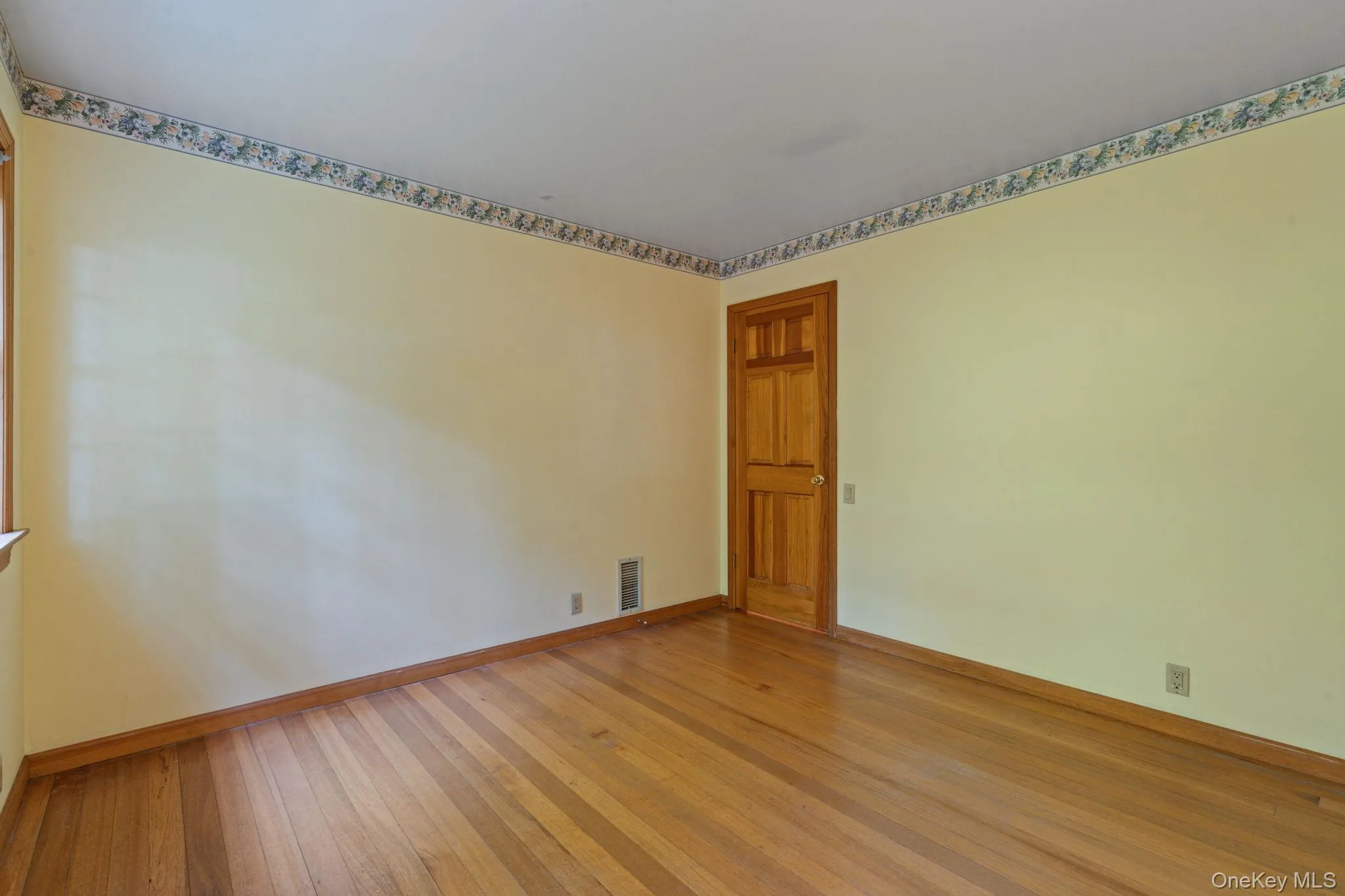 470 Pond Path, Brookhaven, NY, 4 Bedrooms Bedrooms, 8 Rooms Rooms,2 BathroomsBathrooms,Residential,For Rent,Pond,0,1037833 470 Pond Path, Brookhaven, NY, 4 Bedrooms Bedrooms, 8 Rooms Rooms,2 BathroomsBathrooms,Residential,For Rent,Pond,0,1037833