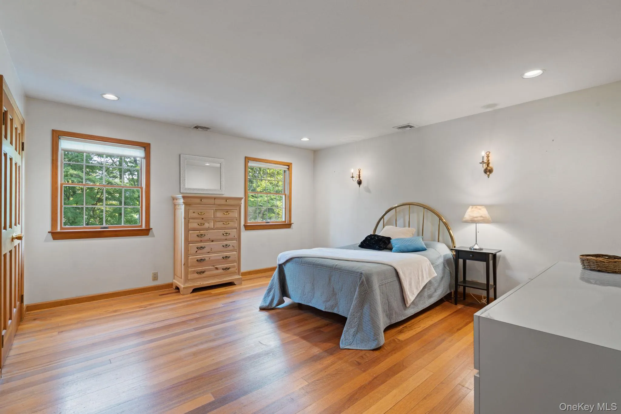 470 Pond Path, Brookhaven, NY, 4 Bedrooms Bedrooms, 8 Rooms Rooms,2 BathroomsBathrooms,Residential,For Rent,Pond,0,1037833 470 Pond Path, Brookhaven, NY, 4 Bedrooms Bedrooms, 8 Rooms Rooms,2 BathroomsBathrooms,Residential,For Rent,Pond,0,1037833