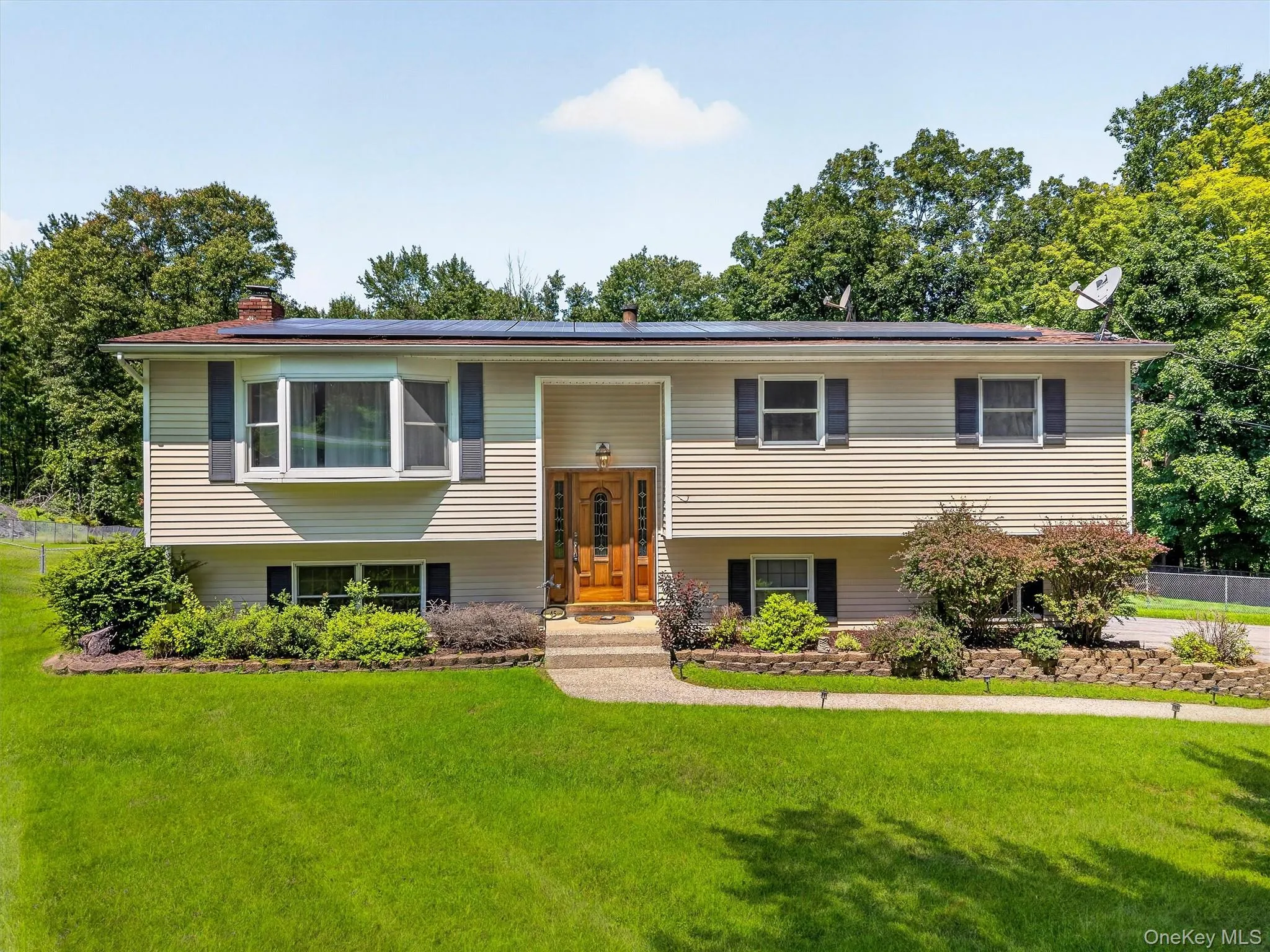 45 Brola Road, Middletown, NY, 3 Bedrooms Bedrooms, 7 Rooms Rooms,2 BathroomsBathrooms,Residential,For Rent,Brola,0,1037835 45 Brola Road, Middletown, NY, 3 Bedrooms Bedrooms, 7 Rooms Rooms,2 BathroomsBathrooms,Residential,For Rent,Brola,0,1037835