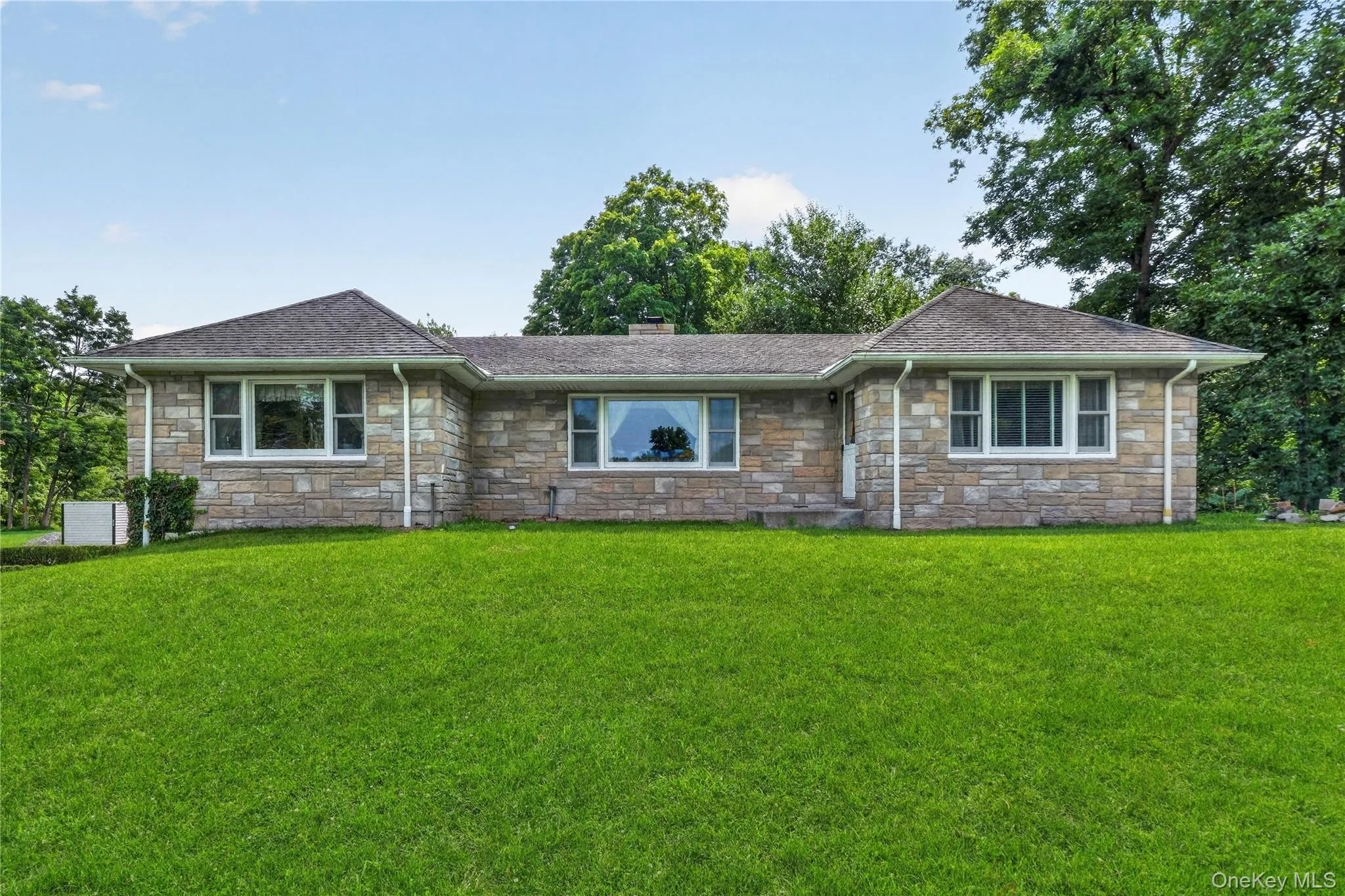 2776 Route 52, East Fishkill, NY, 3 Bedrooms Bedrooms, 7 Rooms Rooms,1 BathroomBathrooms,Residential,For Rent,Route 52,0,1037836 2776 Route 52, East Fishkill, NY, 3 Bedrooms Bedrooms, 7 Rooms Rooms,1 BathroomBathrooms,Residential,For Rent,Route 52,0,1037836