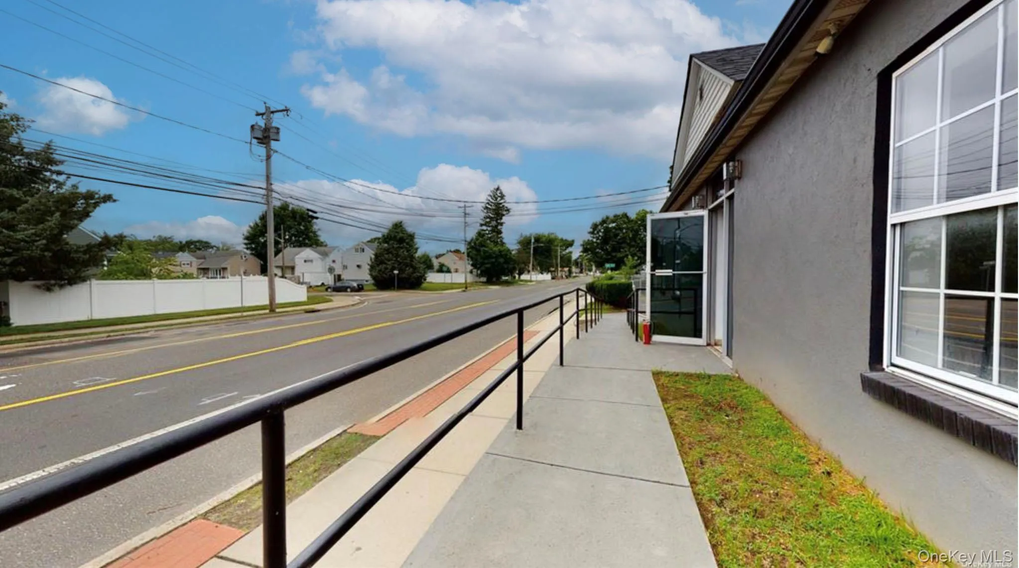 207 Bay Shore Road, Babylon, NY, ,Commercial Lease,For Rent,Bay Shore,0,1037838 207 Bay Shore Road, Babylon, NY, ,Commercial Lease,For Rent,Bay Shore,0,1037838