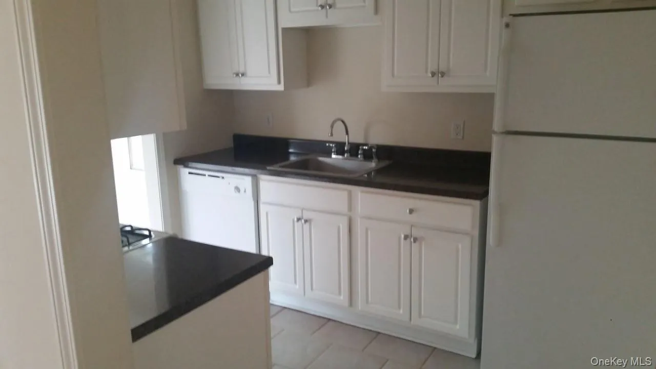 194 Main Street, Montgomery, NY, 2 Bedrooms Bedrooms, 5 Rooms Rooms,1 BathroomBathrooms,Residential Lease,For Rent,Main,0,1037839 194 Main Street, Montgomery, NY, 2 Bedrooms Bedrooms, 5 Rooms Rooms,1 BathroomBathrooms,Residential Lease,For Rent,Main,0,1037839