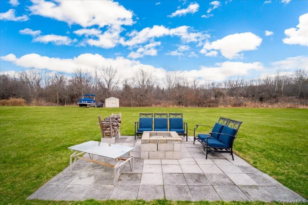 77 Houston Road, Goshen, NY, 4 Bedrooms Bedrooms, 9 Rooms Rooms,2 BathroomsBathrooms,Residential,For Rent,Houston,0,1037841 77 Houston Road, Goshen, NY, 4 Bedrooms Bedrooms, 9 Rooms Rooms,2 BathroomsBathrooms,Residential,For Rent,Houston,0,1037841