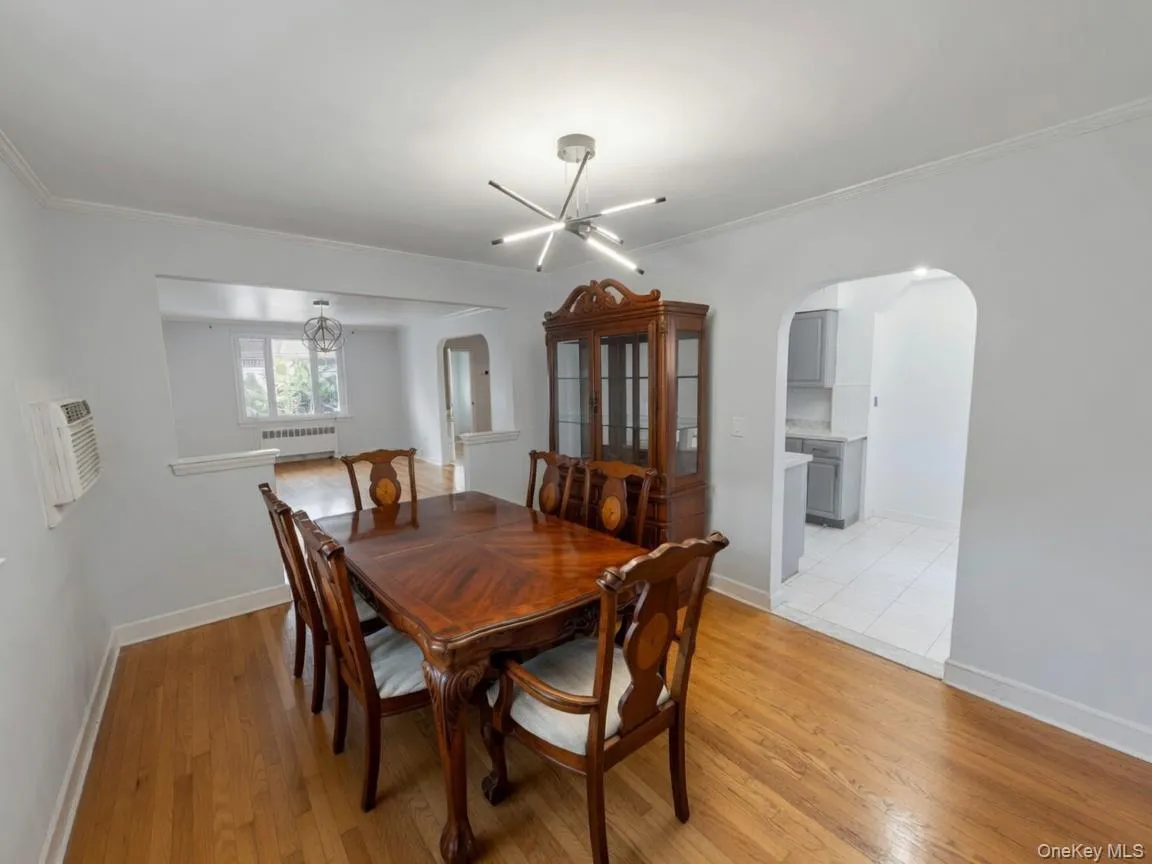 1080 Rhinelander Avenue, New York, NY, 4 Bedrooms Bedrooms, 6 Rooms Rooms,2 BathroomsBathrooms,Residential Lease,For Rent,Rhinelander,0,1037843 1080 Rhinelander Avenue, New York, NY, 4 Bedrooms Bedrooms, 6 Rooms Rooms,2 BathroomsBathrooms,Residential Lease,For Rent,Rhinelander,0,1037843