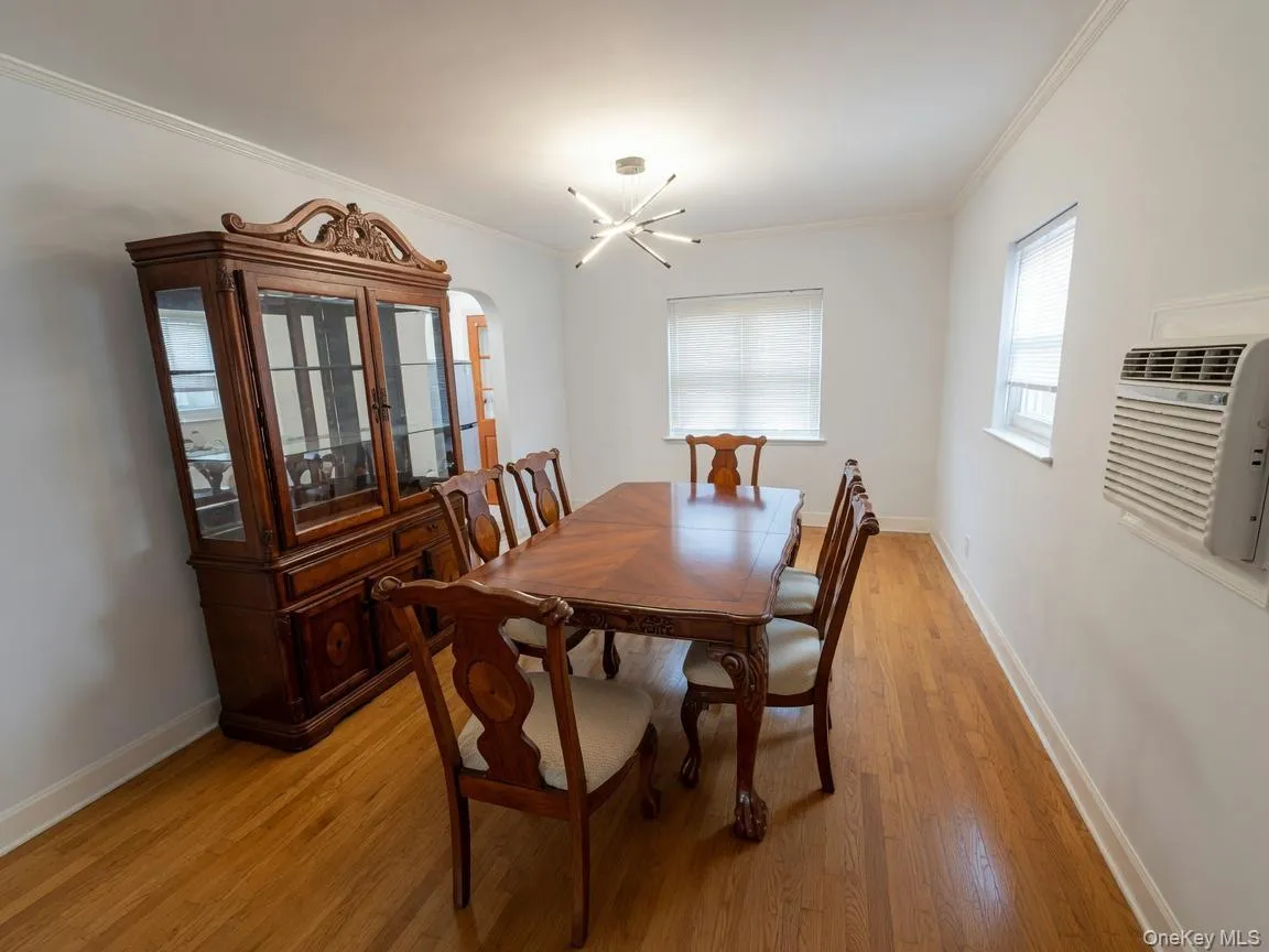 1080 Rhinelander Avenue, New York, NY, 4 Bedrooms Bedrooms, 6 Rooms Rooms,2 BathroomsBathrooms,Residential Lease,For Rent,Rhinelander,0,1037843 1080 Rhinelander Avenue, New York, NY, 4 Bedrooms Bedrooms, 6 Rooms Rooms,2 BathroomsBathrooms,Residential Lease,For Rent,Rhinelander,0,1037843