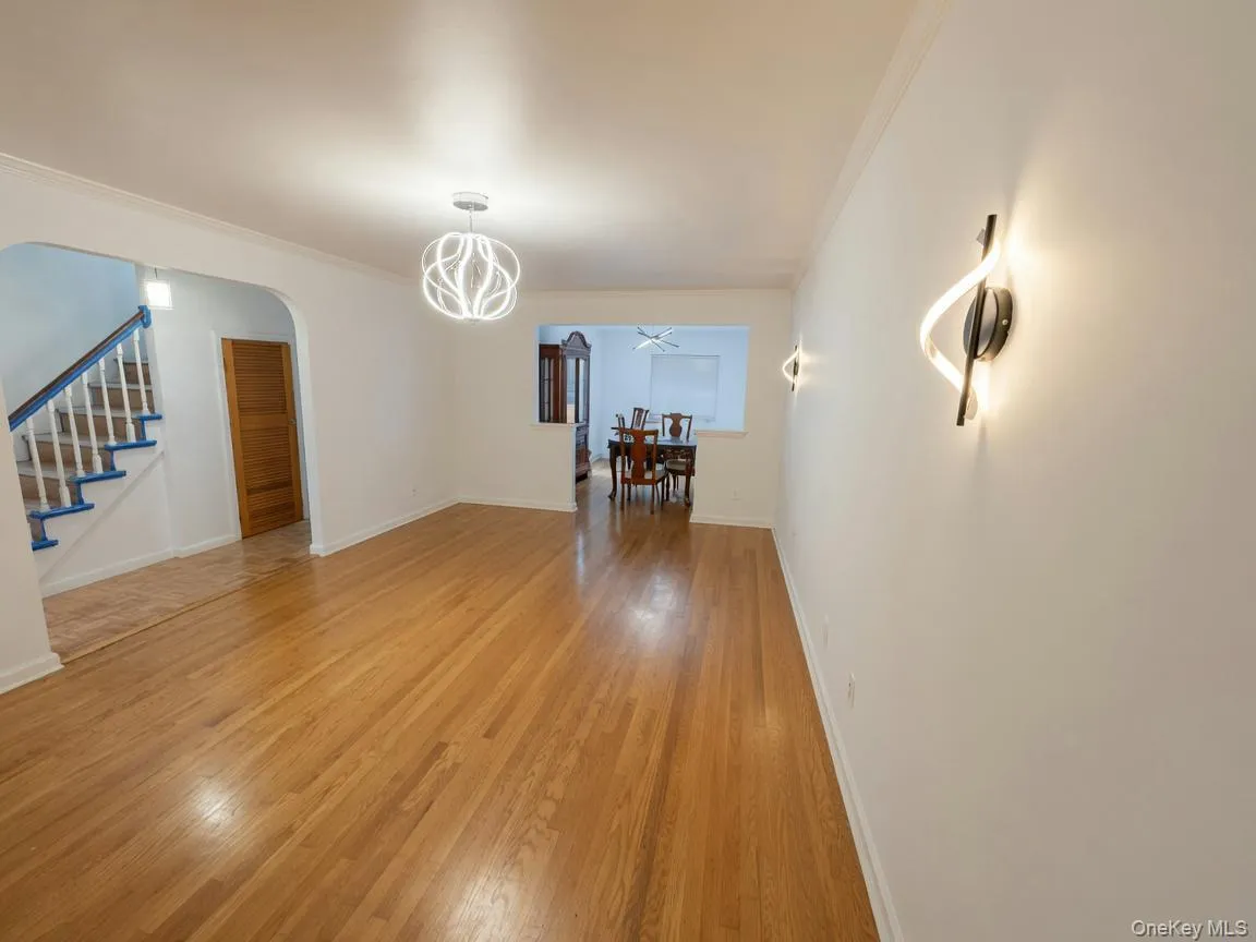 1080 Rhinelander Avenue, New York, NY, 4 Bedrooms Bedrooms, 6 Rooms Rooms,2 BathroomsBathrooms,Residential Lease,For Rent,Rhinelander,0,1037843 1080 Rhinelander Avenue, New York, NY, 4 Bedrooms Bedrooms, 6 Rooms Rooms,2 BathroomsBathrooms,Residential Lease,For Rent,Rhinelander,0,1037843