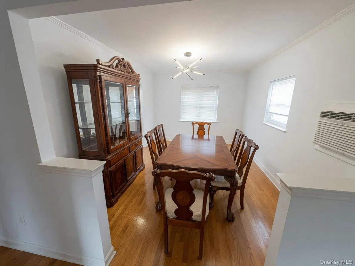 1080 Rhinelander Avenue, New York, NY, 4 Bedrooms Bedrooms, 6 Rooms Rooms,2 BathroomsBathrooms,Residential Lease,For Rent,Rhinelander,0,1037843 1080 Rhinelander Avenue, New York, NY, 4 Bedrooms Bedrooms, 6 Rooms Rooms,2 BathroomsBathrooms,Residential Lease,For Rent,Rhinelander,0,1037843