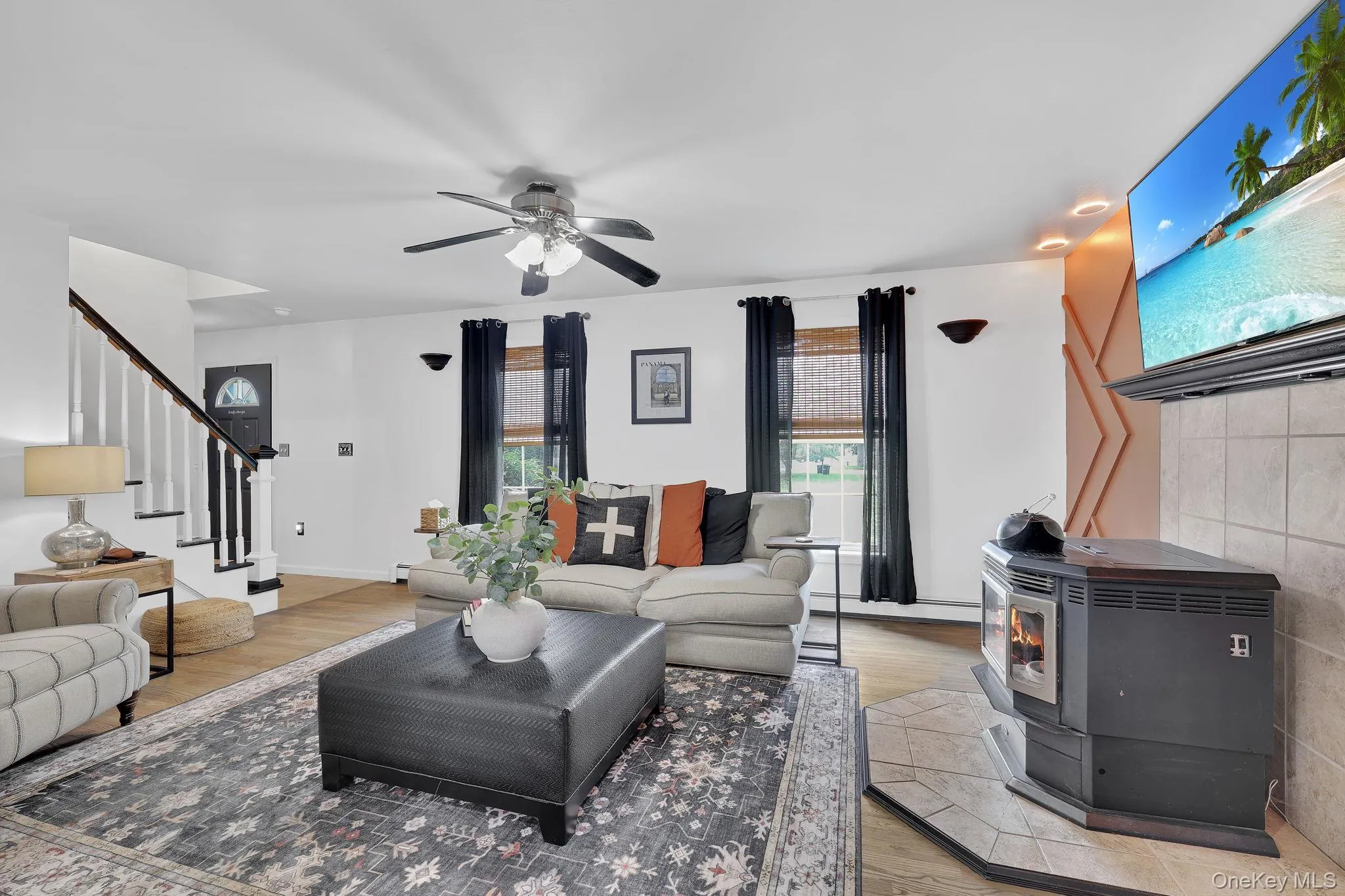 31 Mt Hope Avenue, Mount Hope, NY, 3 Bedrooms Bedrooms, 6 Rooms Rooms,2 BathroomsBathrooms,Residential,For Rent,Mt Hope,0,1037845 31 Mt Hope Avenue, Mount Hope, NY, 3 Bedrooms Bedrooms, 6 Rooms Rooms,2 BathroomsBathrooms,Residential,For Rent,Mt Hope,0,1037845