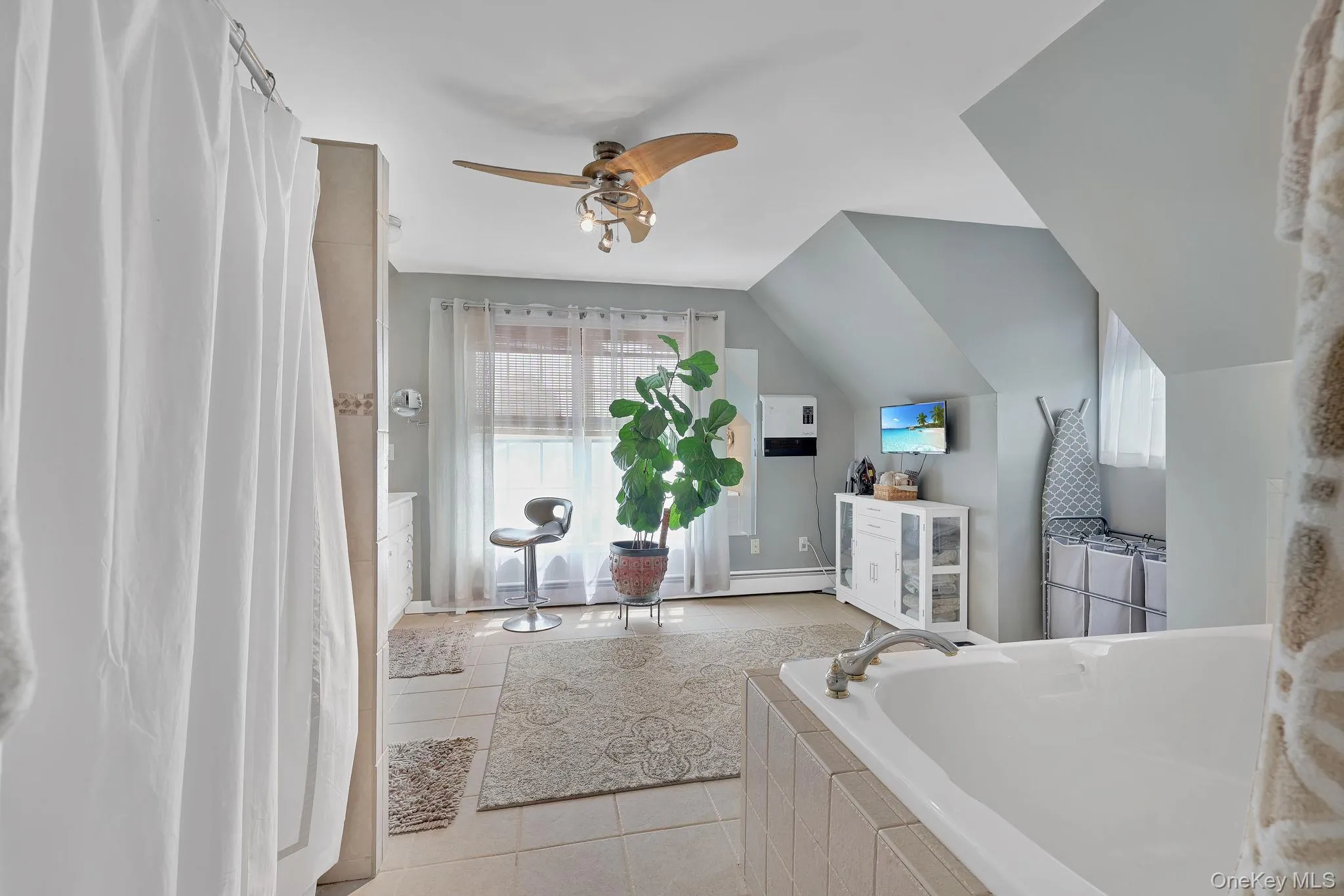 31 Mt Hope Avenue, Mount Hope, NY, 3 Bedrooms Bedrooms, 6 Rooms Rooms,2 BathroomsBathrooms,Residential,For Rent,Mt Hope,0,1037845 31 Mt Hope Avenue, Mount Hope, NY, 3 Bedrooms Bedrooms, 6 Rooms Rooms,2 BathroomsBathrooms,Residential,For Rent,Mt Hope,0,1037845