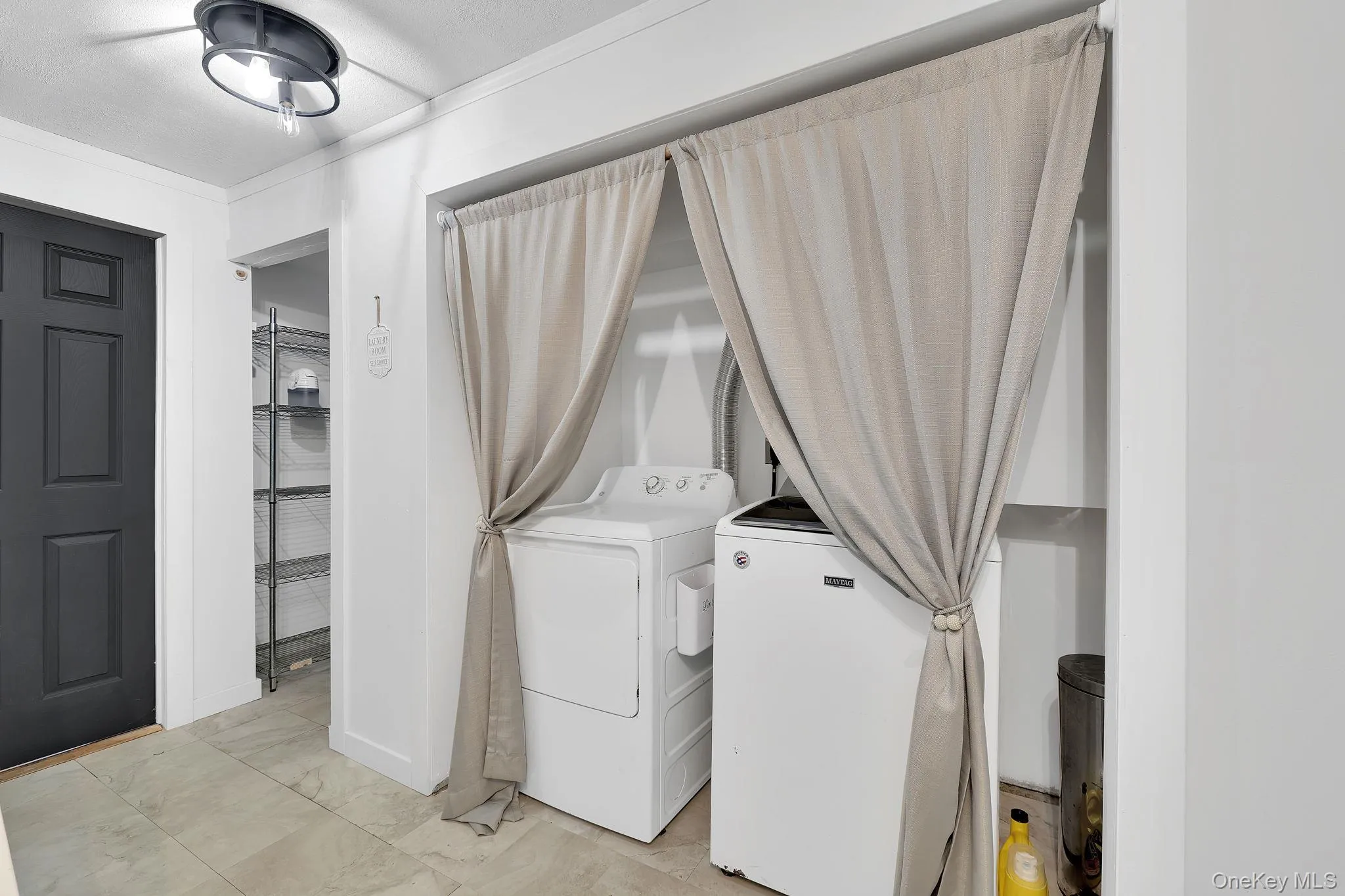 31 Mt Hope Avenue, Mount Hope, NY, 3 Bedrooms Bedrooms, 6 Rooms Rooms,2 BathroomsBathrooms,Residential,For Rent,Mt Hope,0,1037845 31 Mt Hope Avenue, Mount Hope, NY, 3 Bedrooms Bedrooms, 6 Rooms Rooms,2 BathroomsBathrooms,Residential,For Rent,Mt Hope,0,1037845