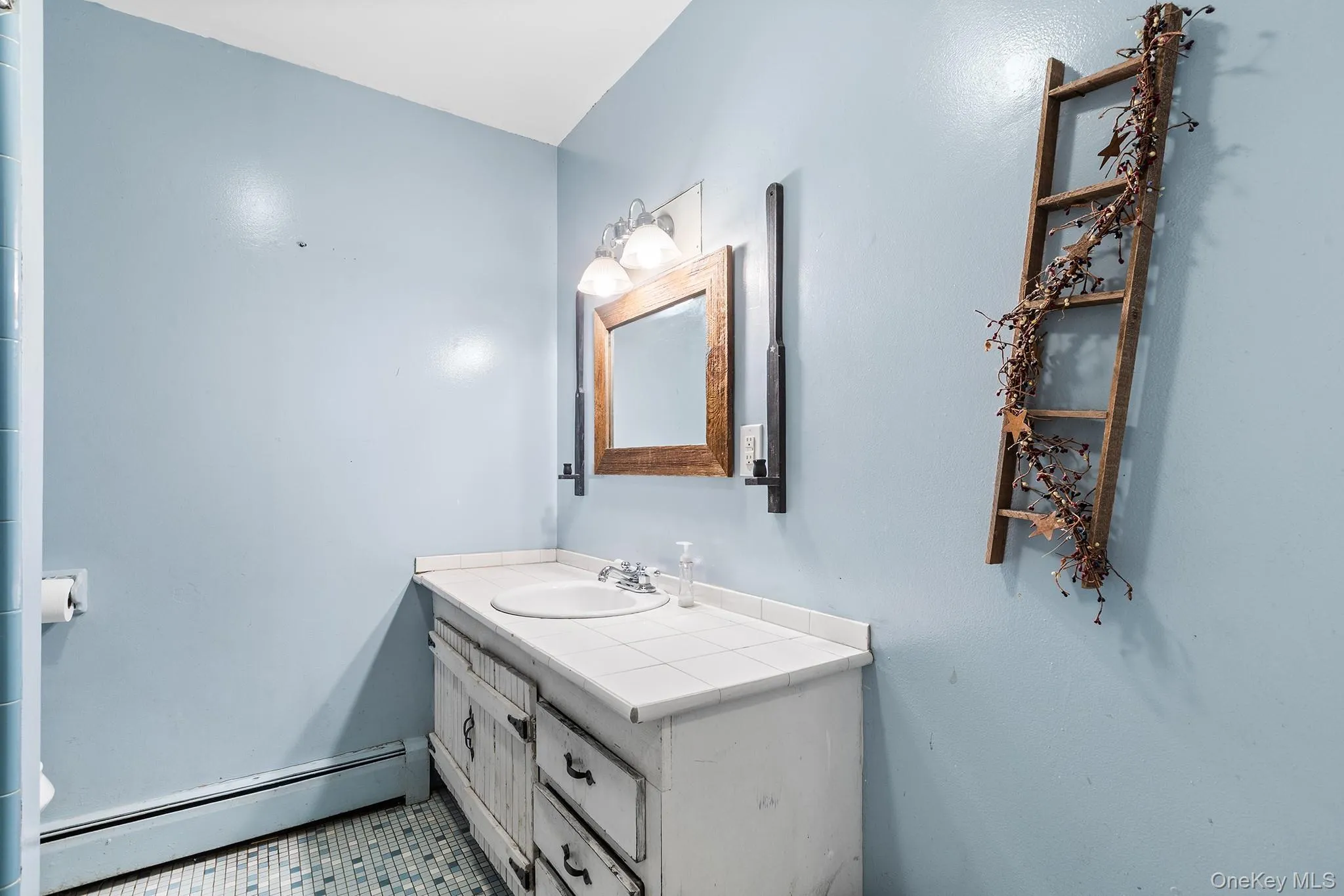 34 Hillview Circle, La Grange, NY, 4 Bedrooms Bedrooms, 8 Rooms Rooms,2 BathroomsBathrooms,Residential,For Rent,Hillview,0,1037847 34 Hillview Circle, La Grange, NY, 4 Bedrooms Bedrooms, 8 Rooms Rooms,2 BathroomsBathrooms,Residential,For Rent,Hillview,0,1037847