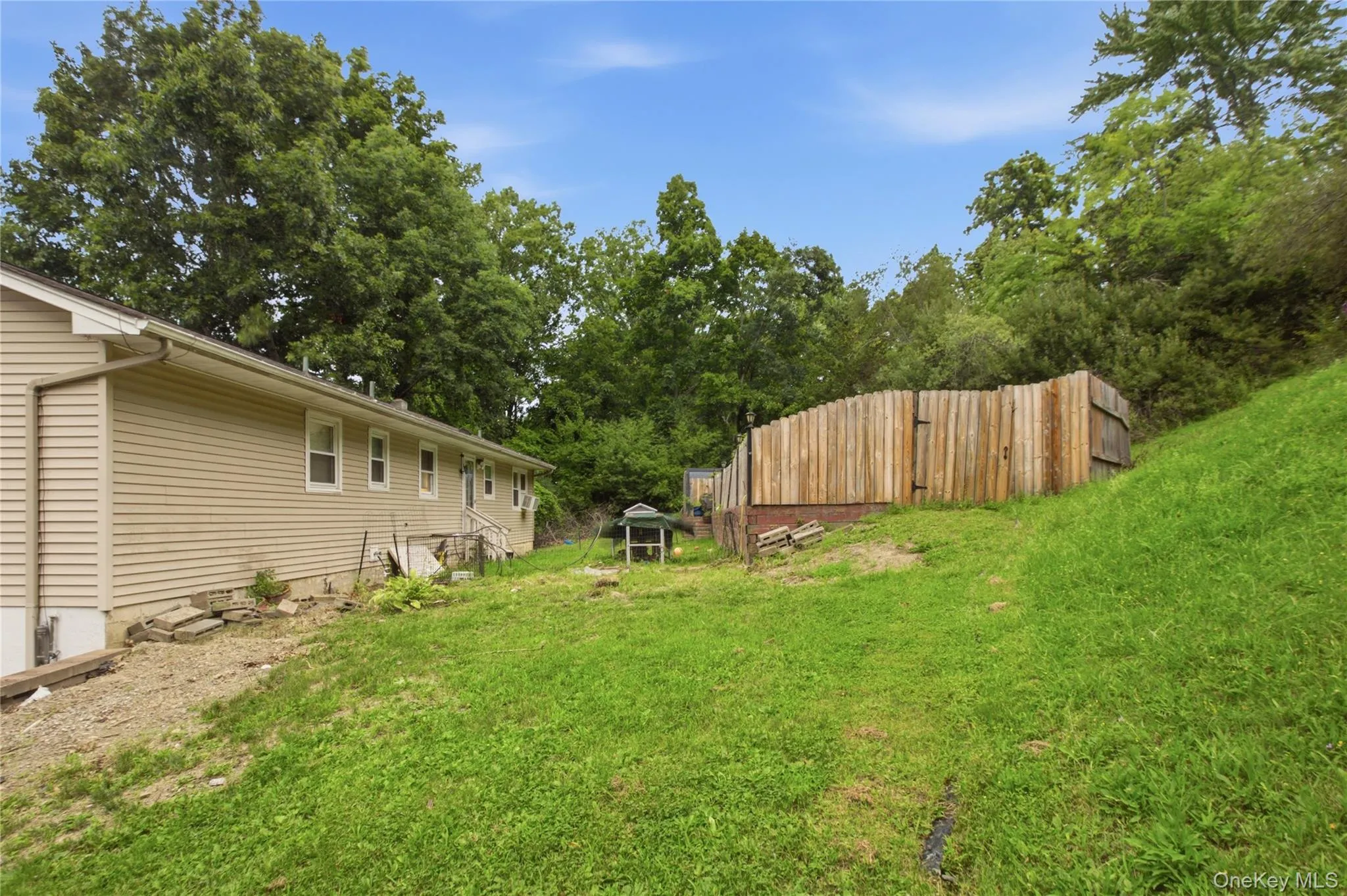 34 Hillview Circle, La Grange, NY, 4 Bedrooms Bedrooms, 8 Rooms Rooms,2 BathroomsBathrooms,Residential,For Rent,Hillview,0,1037847 34 Hillview Circle, La Grange, NY, 4 Bedrooms Bedrooms, 8 Rooms Rooms,2 BathroomsBathrooms,Residential,For Rent,Hillview,0,1037847