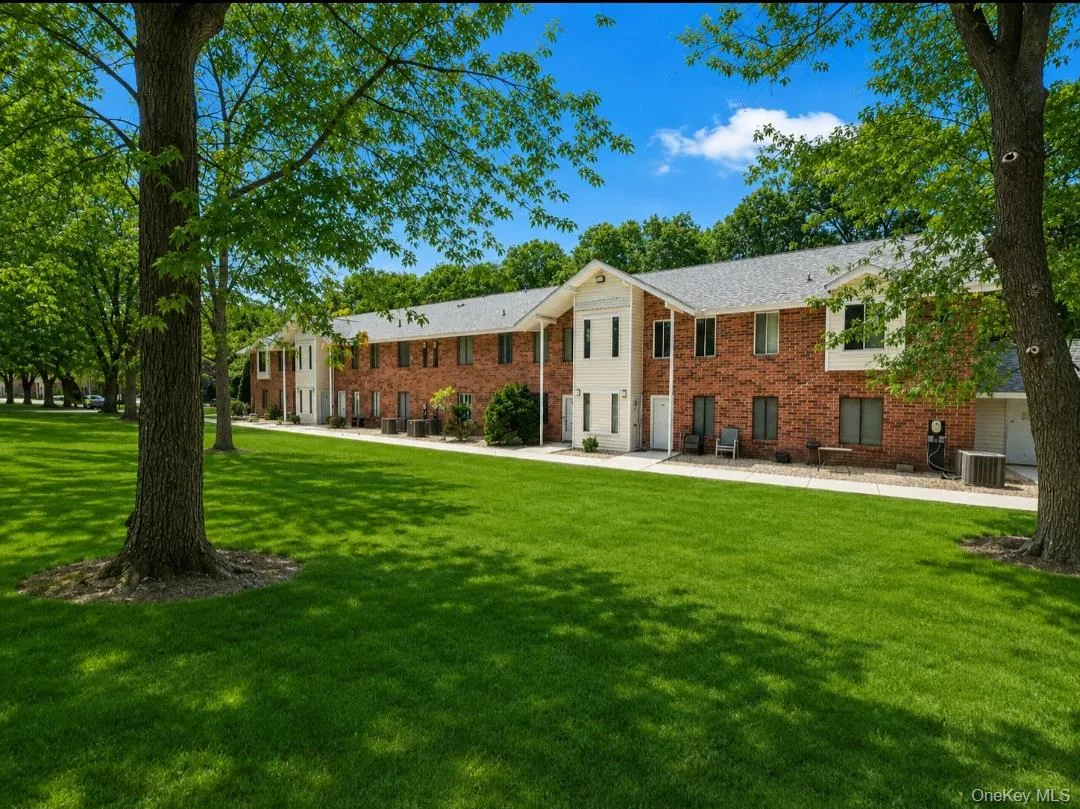 11 Laramie Court, Brookhaven, NY, 1 Bedroom Bedrooms, 4 Rooms Rooms,1 BathroomBathrooms,Residential Lease,For Rent,Laramie,0,1037851 11 Laramie Court, Brookhaven, NY, 1 Bedroom Bedrooms, 4 Rooms Rooms,1 BathroomBathrooms,Residential Lease,For Rent,Laramie,0,1037851