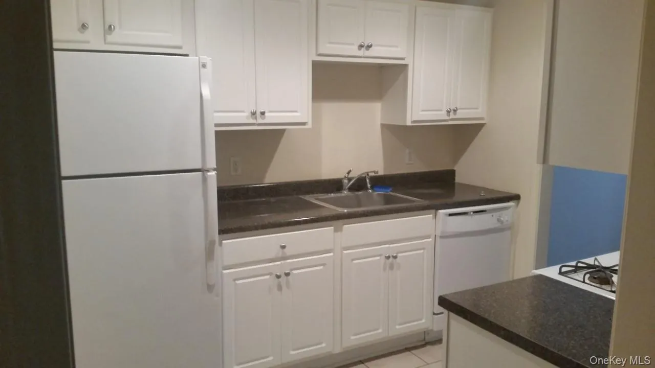 25 Henry W Dubios Drive, New Paltz, NY, 2 Bedrooms Bedrooms, 4 Rooms Rooms,1 BathroomBathrooms,Residential Lease,For Rent,Henry W Dubios,0,1037852 25 Henry W Dubios Drive, New Paltz, NY, 2 Bedrooms Bedrooms, 4 Rooms Rooms,1 BathroomBathrooms,Residential Lease,For Rent,Henry W Dubios,0,1037852