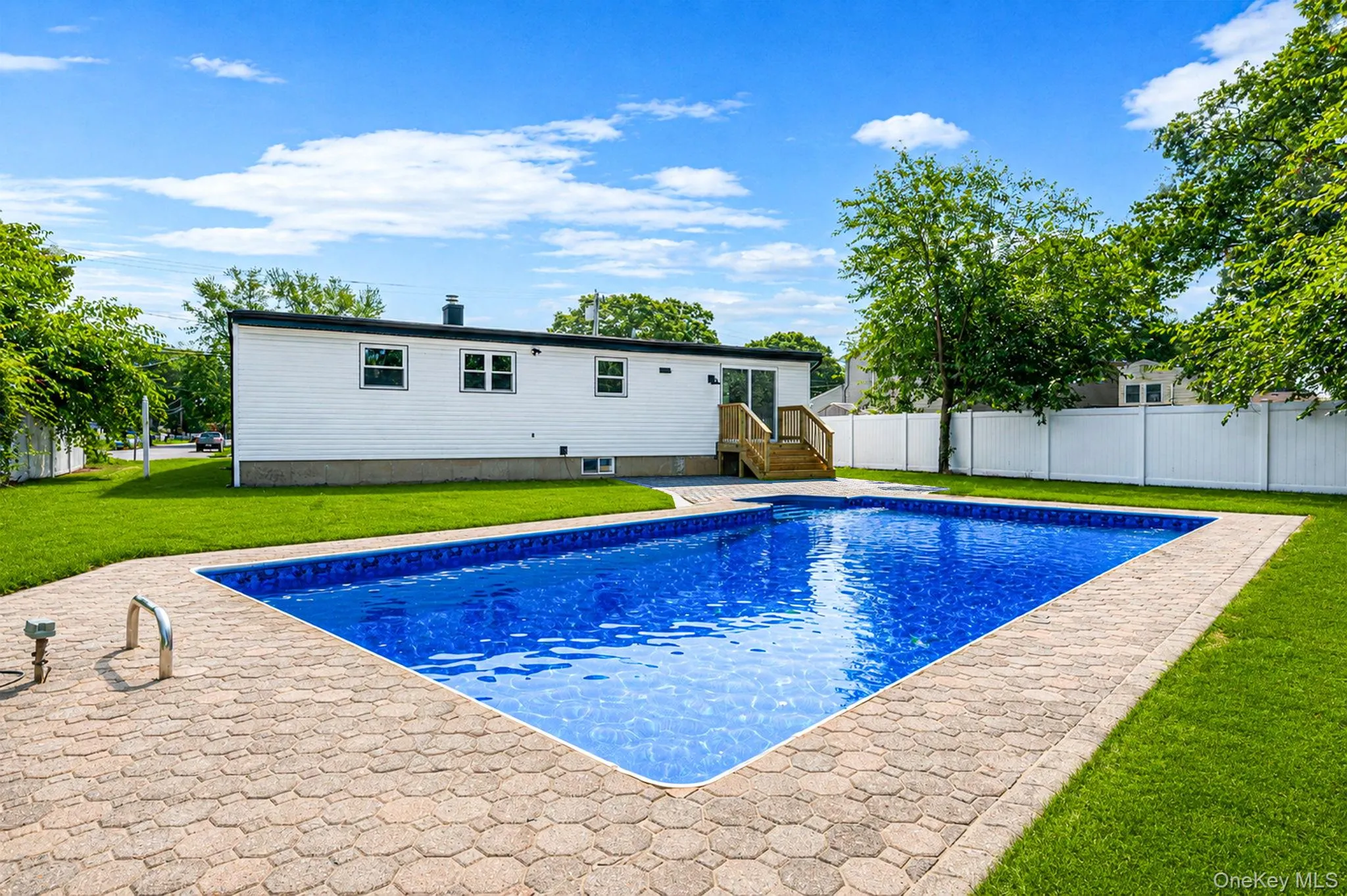 42 Nostrand Avenue, Brookhaven, NY, 3 Bedrooms Bedrooms, 10 Rooms Rooms,2 BathroomsBathrooms,Residential,For Rent,Nostrand,0,1037854 42 Nostrand Avenue, Brookhaven, NY, 3 Bedrooms Bedrooms, 10 Rooms Rooms,2 BathroomsBathrooms,Residential,For Rent,Nostrand,0,1037854