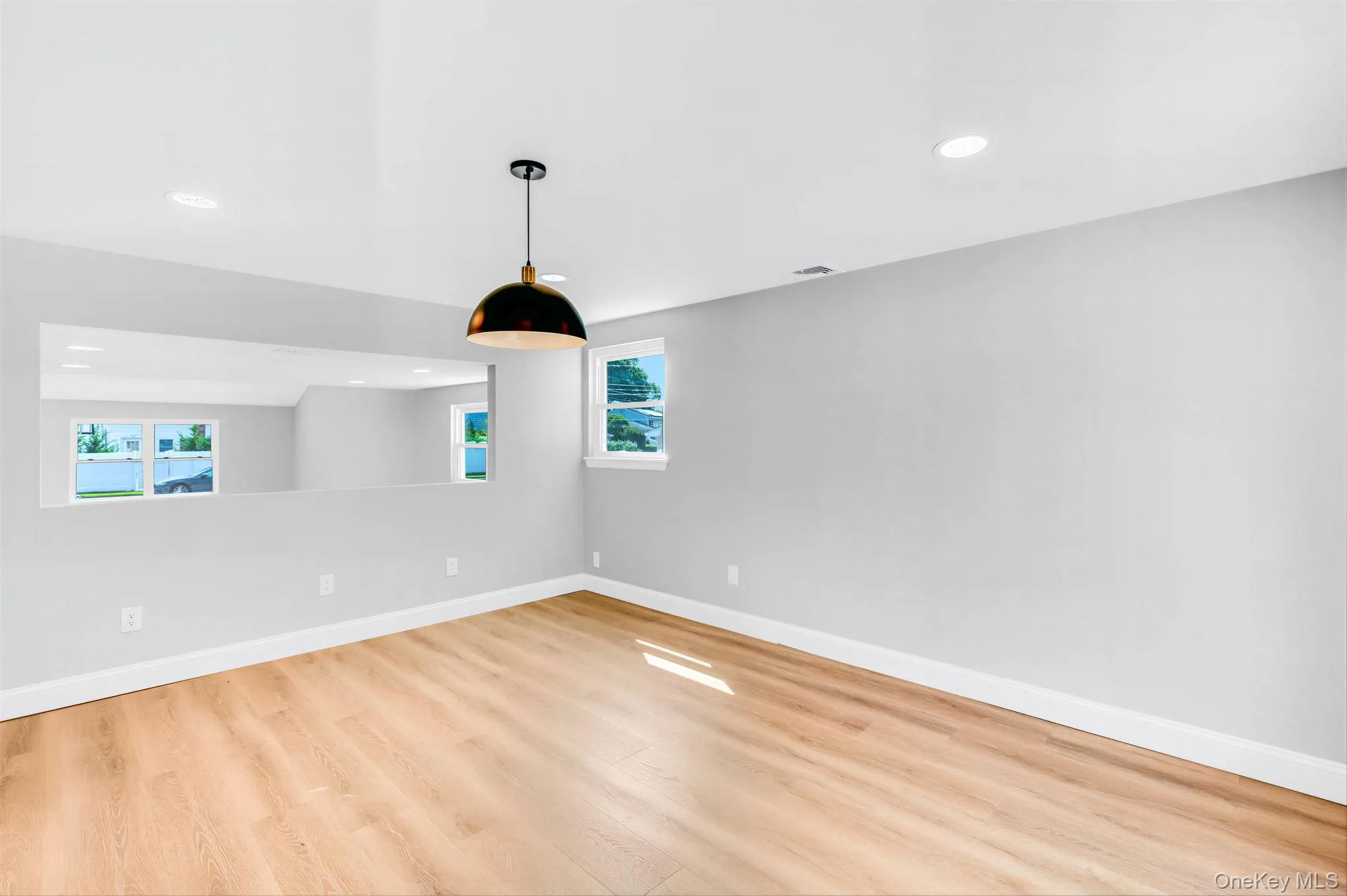 42 Nostrand Avenue, Brookhaven, NY, 3 Bedrooms Bedrooms, 10 Rooms Rooms,2 BathroomsBathrooms,Residential,For Rent,Nostrand,0,1037854 42 Nostrand Avenue, Brookhaven, NY, 3 Bedrooms Bedrooms, 10 Rooms Rooms,2 BathroomsBathrooms,Residential,For Rent,Nostrand,0,1037854