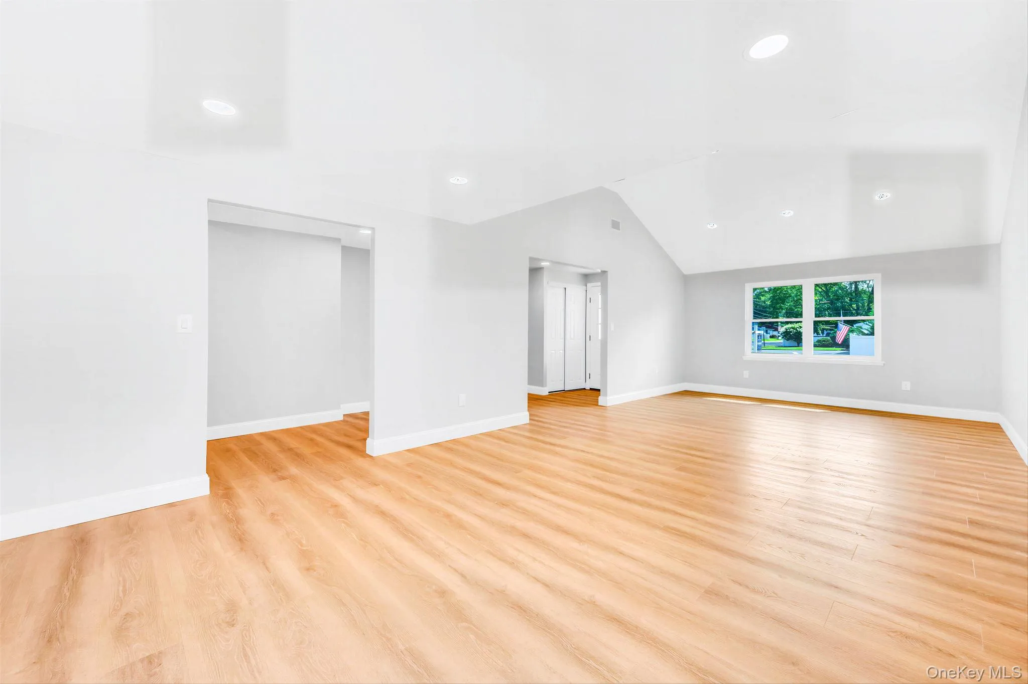42 Nostrand Avenue, Brookhaven, NY, 3 Bedrooms Bedrooms, 10 Rooms Rooms,2 BathroomsBathrooms,Residential,For Rent,Nostrand,0,1037854 42 Nostrand Avenue, Brookhaven, NY, 3 Bedrooms Bedrooms, 10 Rooms Rooms,2 BathroomsBathrooms,Residential,For Rent,Nostrand,0,1037854