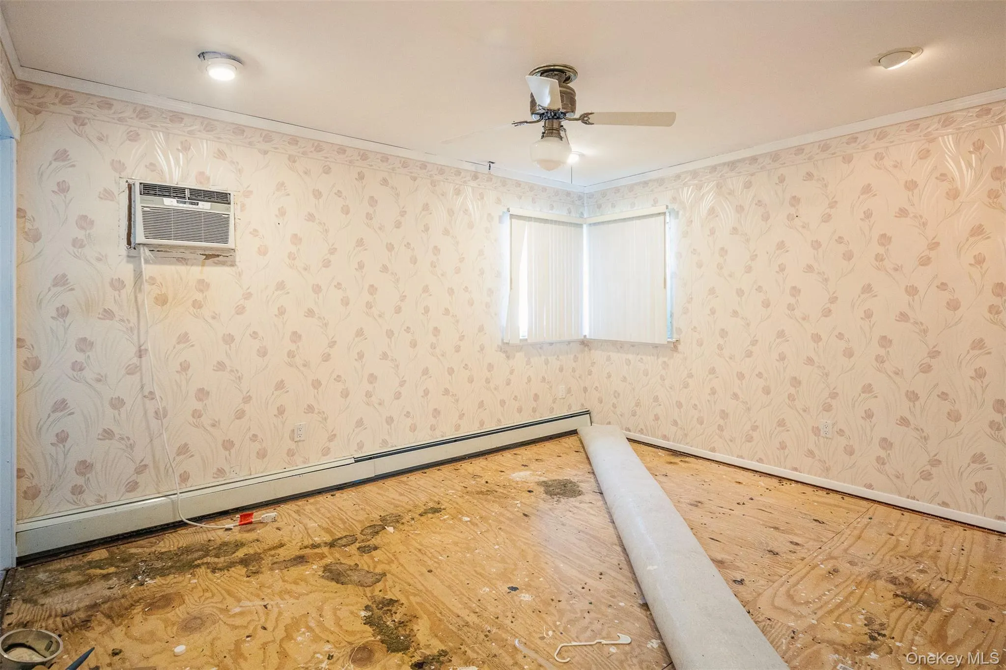 36 Schenk Drive, Brookhaven, NY, 4 Bedrooms Bedrooms, 9 Rooms Rooms,2 BathroomsBathrooms,Residential,For Rent,Schenk,0,1037858 36 Schenk Drive, Brookhaven, NY, 4 Bedrooms Bedrooms, 9 Rooms Rooms,2 BathroomsBathrooms,Residential,For Rent,Schenk,0,1037858