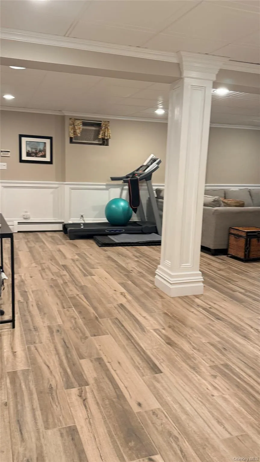 38 Second Avenue, Oyster Bay, NY, 4 Bedrooms Bedrooms, 10 Rooms Rooms,3 BathroomsBathrooms,Residential,For Rent,Second,0,1037860 38 Second Avenue, Oyster Bay, NY, 4 Bedrooms Bedrooms, 10 Rooms Rooms,3 BathroomsBathrooms,Residential,For Rent,Second,0,1037860