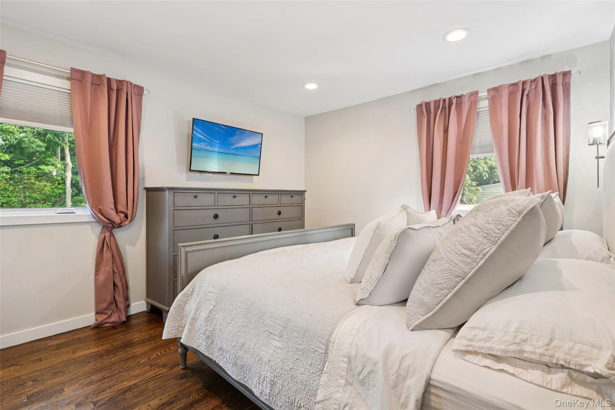 176 Willis Court, Hempstead, NY, 3 Bedrooms Bedrooms, 8 Rooms Rooms,2 BathroomsBathrooms,Residential,For Rent,Willis,0,1037864 176 Willis Court, Hempstead, NY, 3 Bedrooms Bedrooms, 8 Rooms Rooms,2 BathroomsBathrooms,Residential,For Rent,Willis,0,1037864