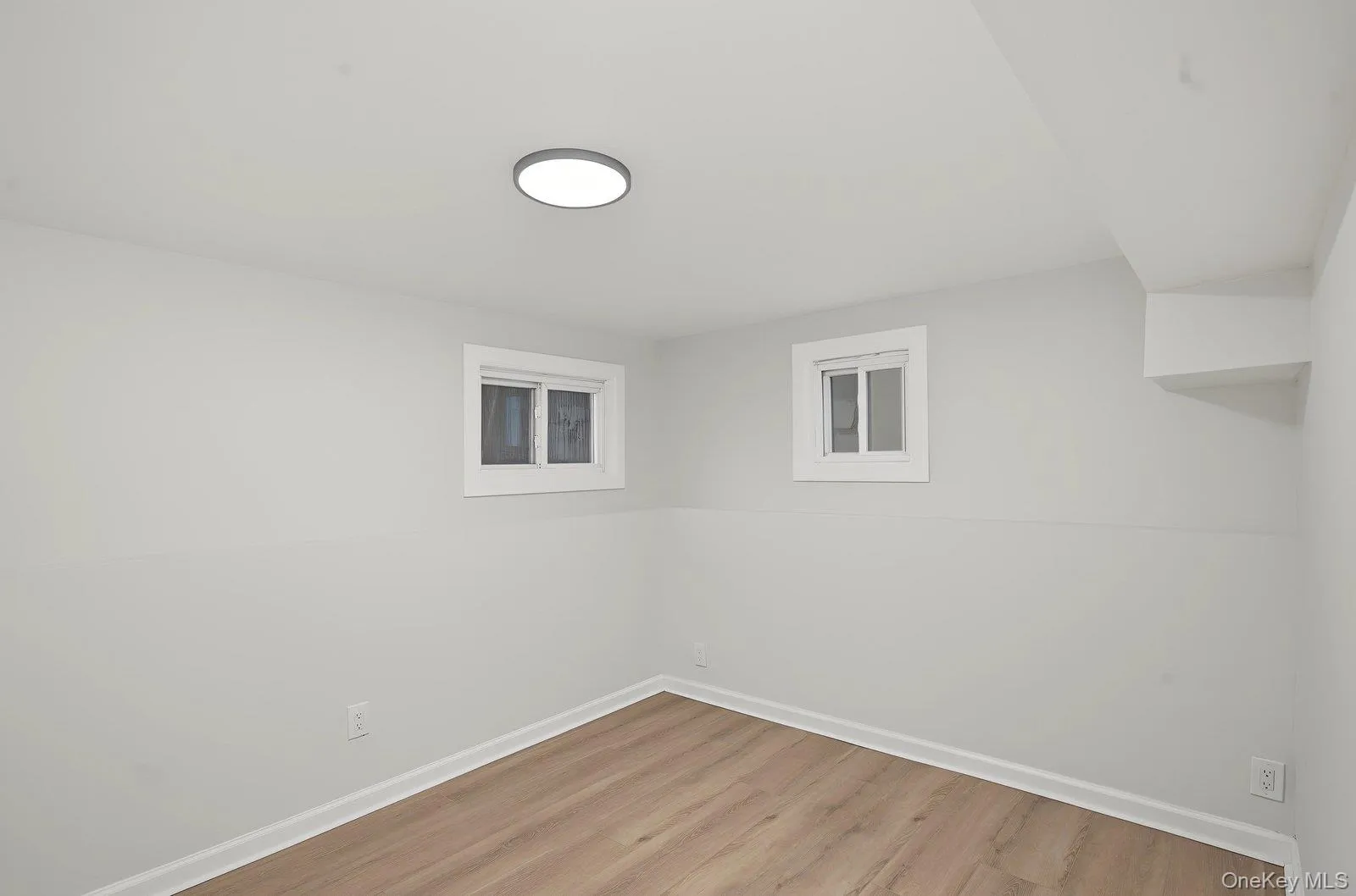 414 Westview Avenue, Babylon, NY, 5 Bedrooms Bedrooms, 10 Rooms Rooms,2 BathroomsBathrooms,Residential,For Rent,Westview,0,1037869 414 Westview Avenue, Babylon, NY, 5 Bedrooms Bedrooms, 10 Rooms Rooms,2 BathroomsBathrooms,Residential,For Rent,Westview,0,1037869