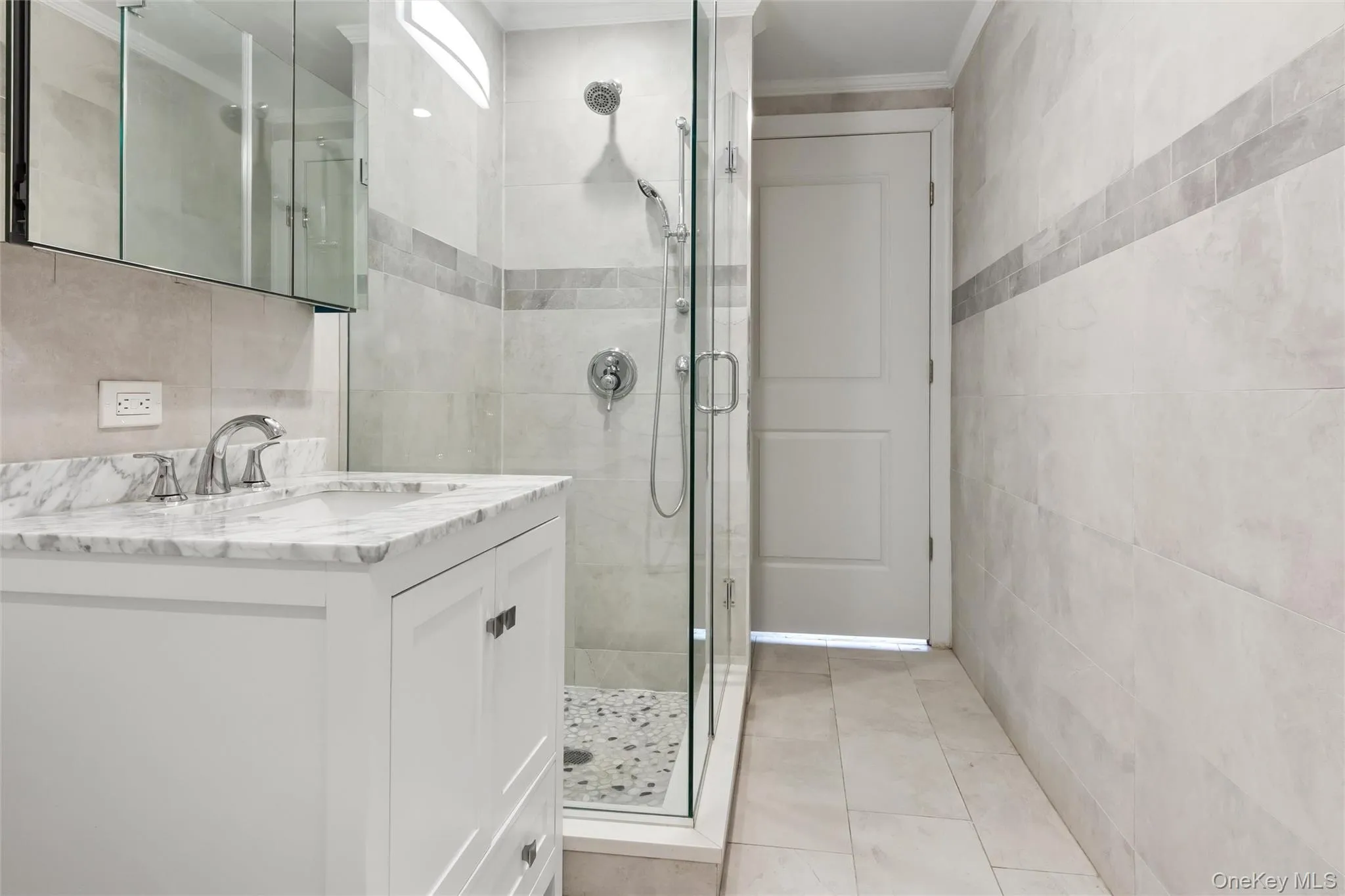 661 Broadway, Long Beach, NY, 3 Bedrooms Bedrooms, 5 Rooms Rooms,2 BathroomsBathrooms,Residential,For Rent,Broadway,0,1037870 661 Broadway, Long Beach, NY, 3 Bedrooms Bedrooms, 5 Rooms Rooms,2 BathroomsBathrooms,Residential,For Rent,Broadway,0,1037870