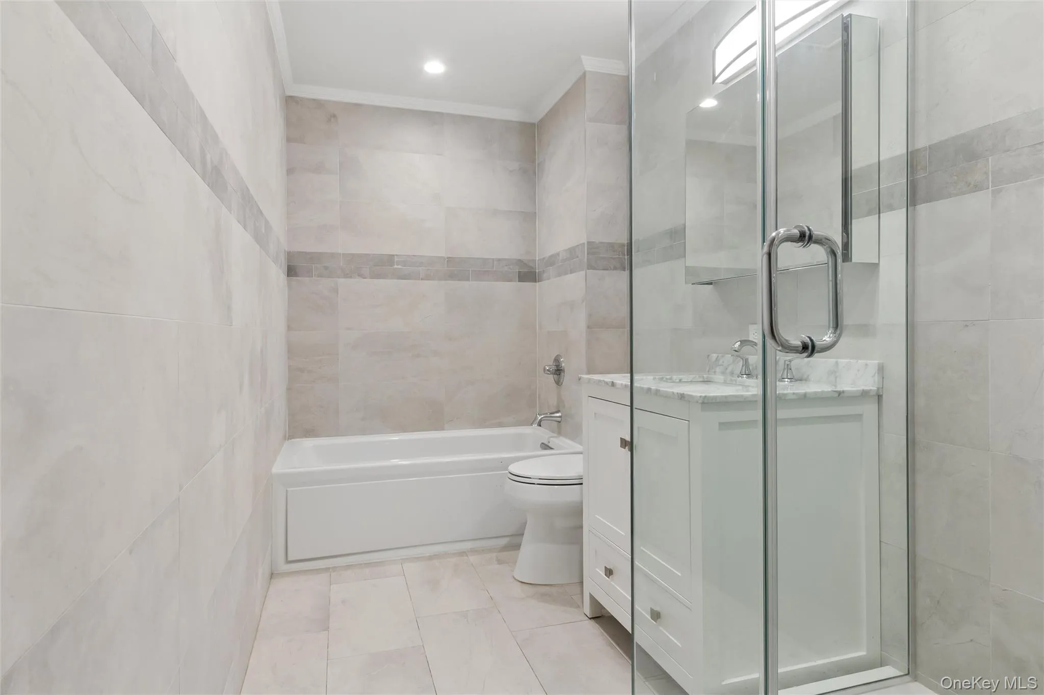 661 Broadway, Long Beach, NY, 3 Bedrooms Bedrooms, 5 Rooms Rooms,2 BathroomsBathrooms,Residential,For Rent,Broadway,0,1037870 661 Broadway, Long Beach, NY, 3 Bedrooms Bedrooms, 5 Rooms Rooms,2 BathroomsBathrooms,Residential,For Rent,Broadway,0,1037870