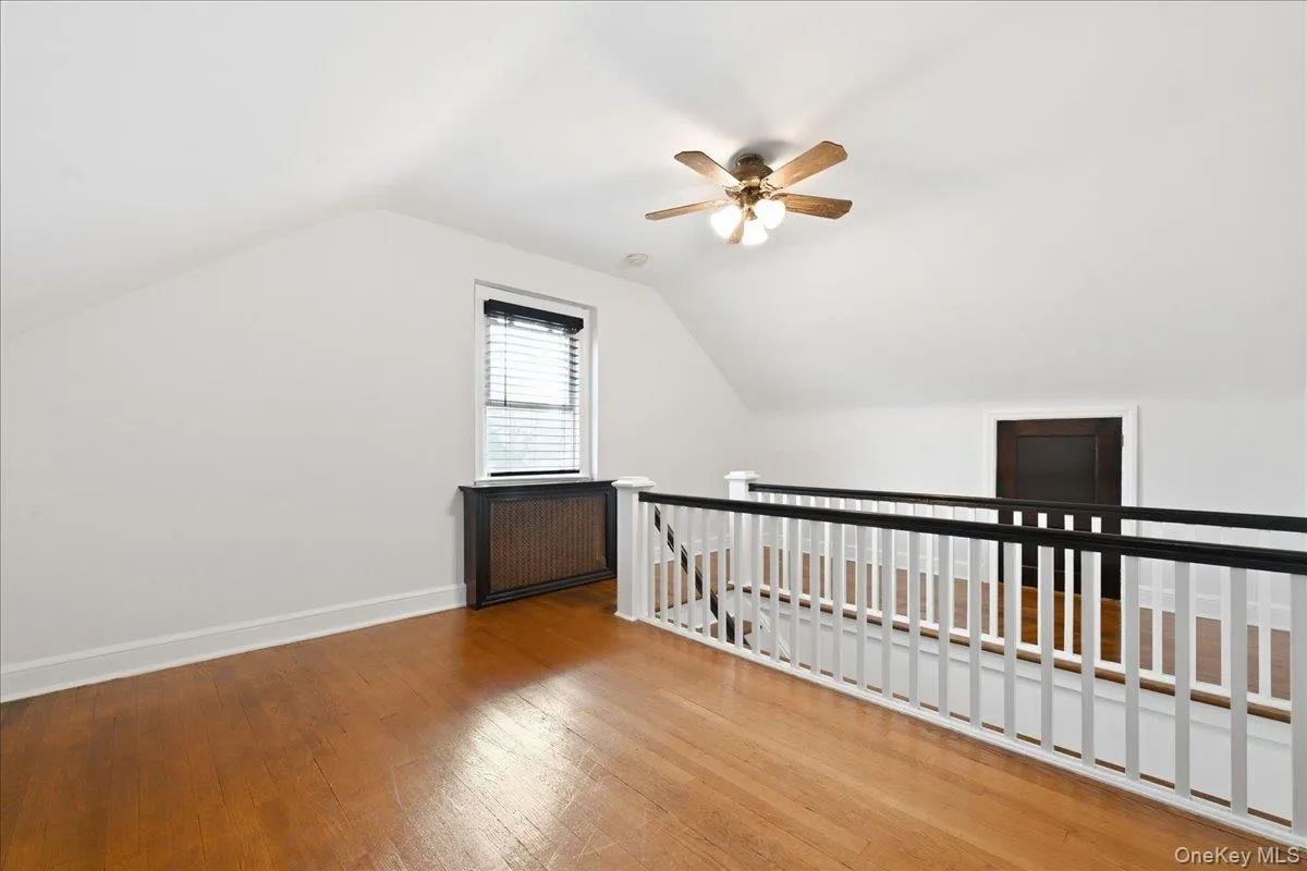 191 Nassau Boulevard, North Hempstead, NY, 3 Bedrooms Bedrooms, 7 Rooms Rooms,2 BathroomsBathrooms,Residential,For Rent,Nassau,0,1037871 191 Nassau Boulevard, North Hempstead, NY, 3 Bedrooms Bedrooms, 7 Rooms Rooms,2 BathroomsBathrooms,Residential,For Rent,Nassau,0,1037871