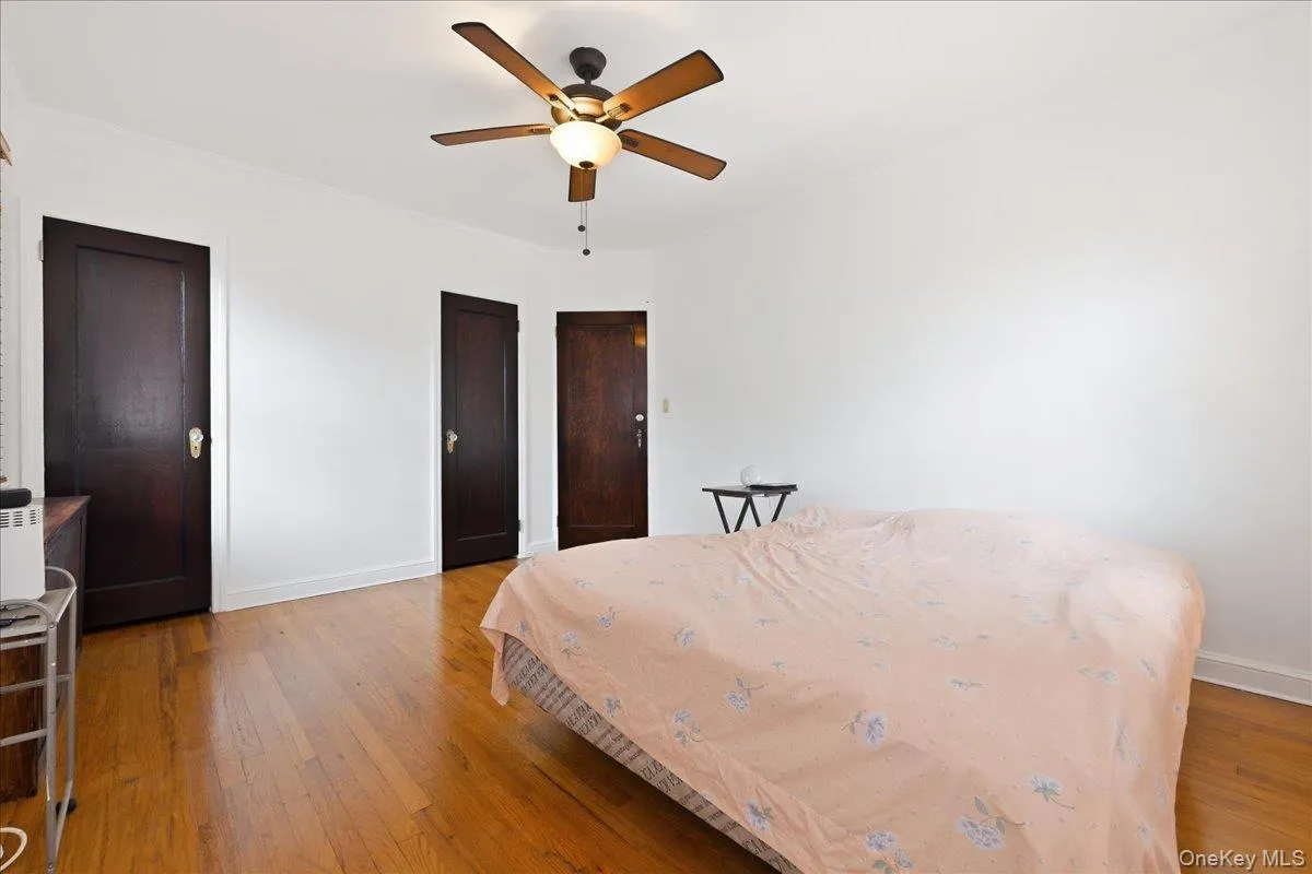 191 Nassau Boulevard, North Hempstead, NY, 3 Bedrooms Bedrooms, 7 Rooms Rooms,2 BathroomsBathrooms,Residential,For Rent,Nassau,0,1037871 191 Nassau Boulevard, North Hempstead, NY, 3 Bedrooms Bedrooms, 7 Rooms Rooms,2 BathroomsBathrooms,Residential,For Rent,Nassau,0,1037871