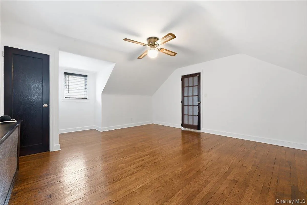 191 Nassau Boulevard, North Hempstead, NY, 3 Bedrooms Bedrooms, 7 Rooms Rooms,2 BathroomsBathrooms,Residential,For Rent,Nassau,0,1037871 191 Nassau Boulevard, North Hempstead, NY, 3 Bedrooms Bedrooms, 7 Rooms Rooms,2 BathroomsBathrooms,Residential,For Rent,Nassau,0,1037871