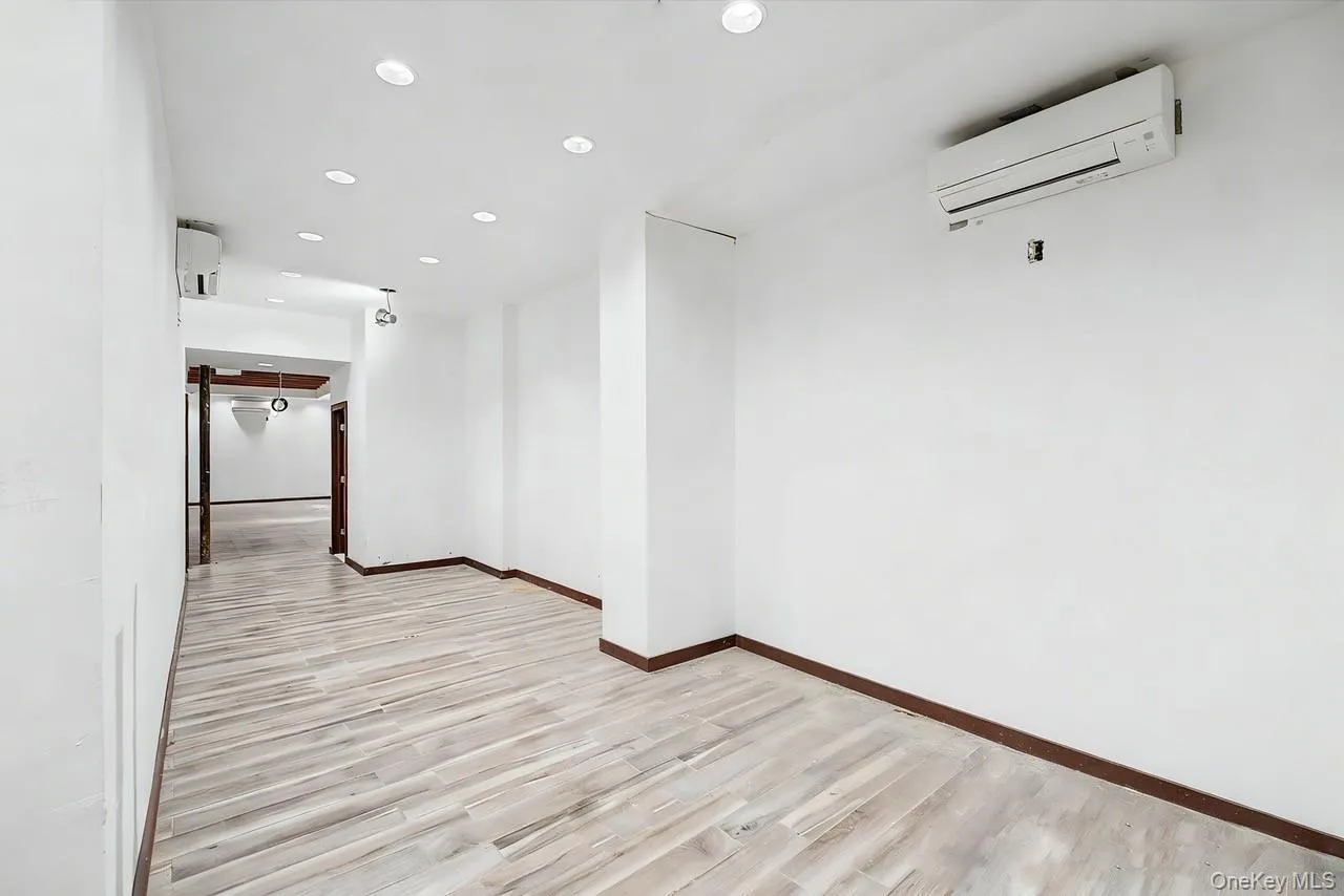 107-10 Jamaica Avenue, New York, NY, ,Commercial Lease,For Rent,Jamaica,0,1037872 107-10 Jamaica Avenue, New York, NY, ,Commercial Lease,For Rent,Jamaica,0,1037872