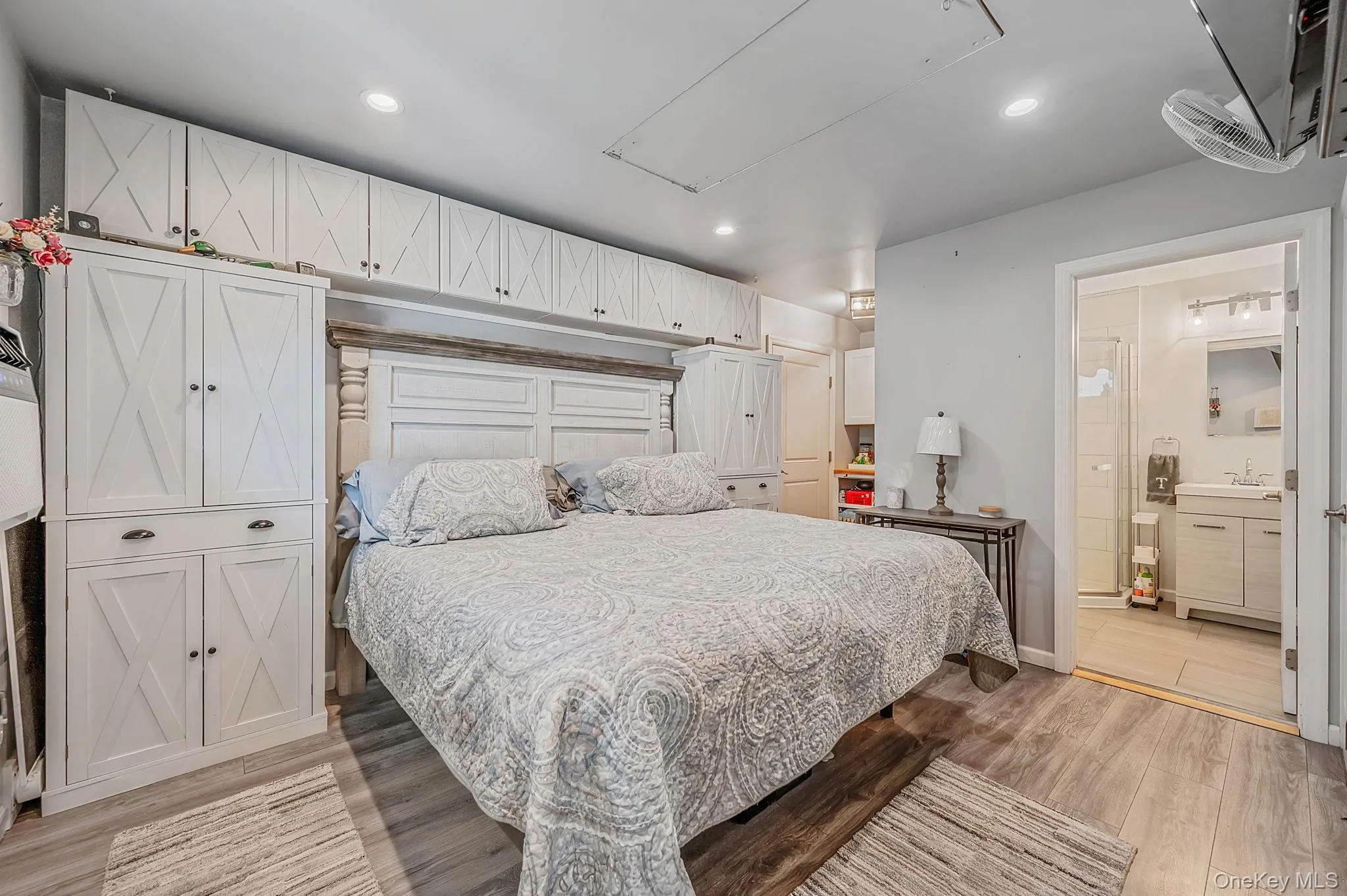 40 Elm Avenue, Southampton, NY, 4 Bedrooms Bedrooms, 8 Rooms Rooms,2 BathroomsBathrooms,Residential,For Rent,Elm,0,1037873 40 Elm Avenue, Southampton, NY, 4 Bedrooms Bedrooms, 8 Rooms Rooms,2 BathroomsBathrooms,Residential,For Rent,Elm,0,1037873