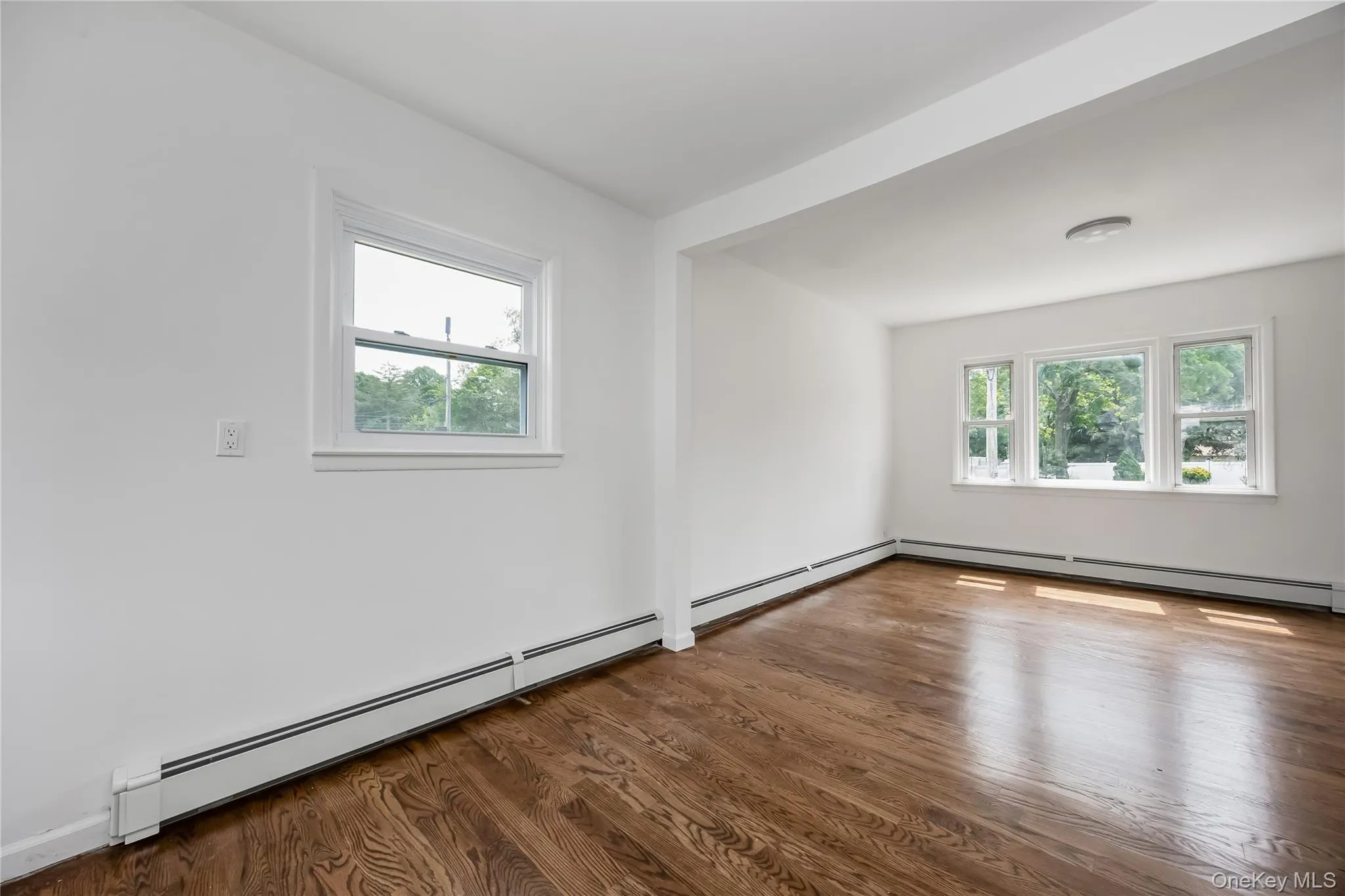 239 Ocean Avenue, Islip, NY, 4 Bedrooms Bedrooms, 7 Rooms Rooms,2 BathroomsBathrooms,Residential,For Rent,Ocean,0,1037878 239 Ocean Avenue, Islip, NY, 4 Bedrooms Bedrooms, 7 Rooms Rooms,2 BathroomsBathrooms,Residential,For Rent,Ocean,0,1037878