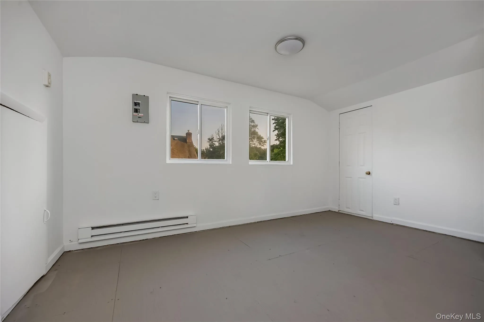 239 Ocean Avenue, Islip, NY, 4 Bedrooms Bedrooms, 7 Rooms Rooms,2 BathroomsBathrooms,Residential,For Rent,Ocean,0,1037878 239 Ocean Avenue, Islip, NY, 4 Bedrooms Bedrooms, 7 Rooms Rooms,2 BathroomsBathrooms,Residential,For Rent,Ocean,0,1037878