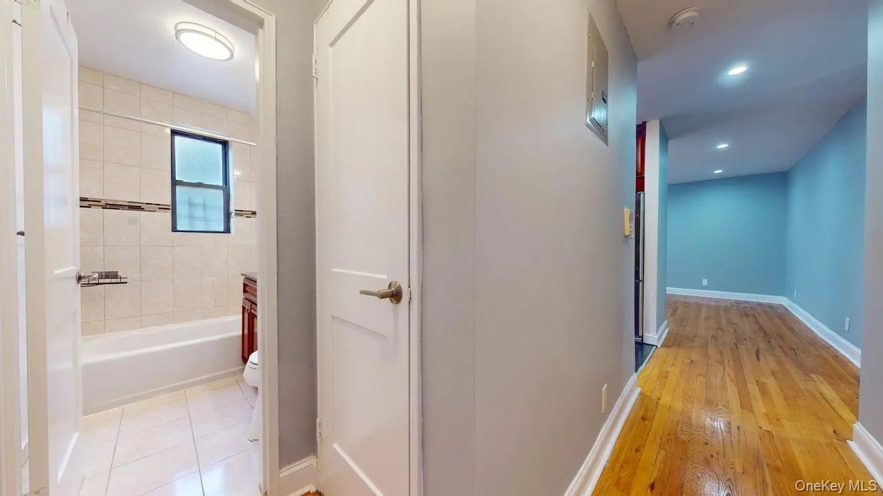 105-20 66th Avenue, New York, NY, 1 Bedroom Bedrooms, 3 Rooms Rooms,1 BathroomBathrooms,Residential Lease,For Rent,66th,0,1037883 105-20 66th Avenue, New York, NY, 1 Bedroom Bedrooms, 3 Rooms Rooms,1 BathroomBathrooms,Residential Lease,For Rent,66th,0,1037883
