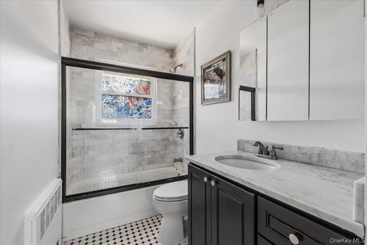 4 Cecil Place, Oyster Bay, NY, 4 Bedrooms Bedrooms, 6 Rooms Rooms,2 BathroomsBathrooms,Residential Lease,For Rent,Cecil,0,1037887 4 Cecil Place, Oyster Bay, NY, 4 Bedrooms Bedrooms, 6 Rooms Rooms,2 BathroomsBathrooms,Residential Lease,For Rent,Cecil,0,1037887