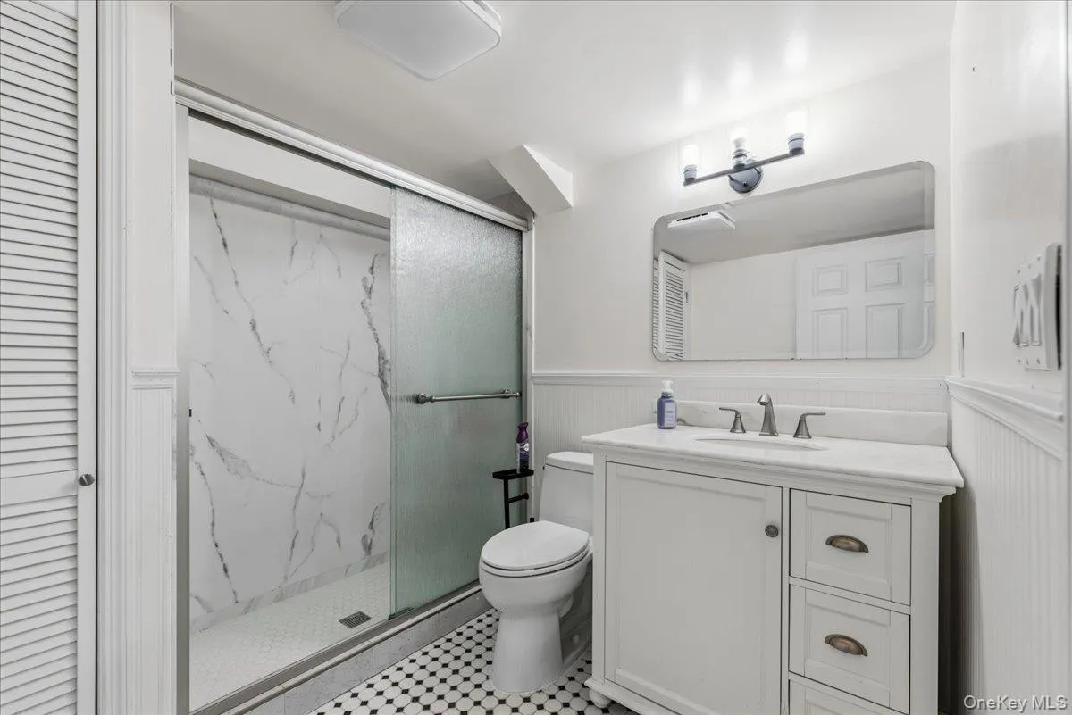4 Cecil Place, Oyster Bay, NY, 4 Bedrooms Bedrooms, 6 Rooms Rooms,2 BathroomsBathrooms,Residential Lease,For Rent,Cecil,0,1037887 4 Cecil Place, Oyster Bay, NY, 4 Bedrooms Bedrooms, 6 Rooms Rooms,2 BathroomsBathrooms,Residential Lease,For Rent,Cecil,0,1037887