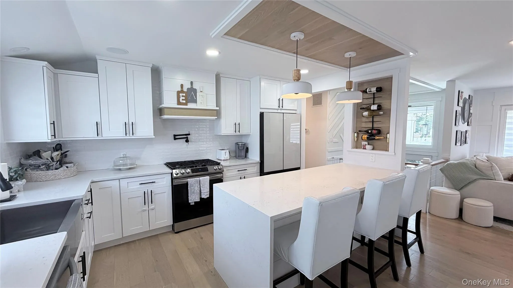 1739 Quarter Street, West Babylon, NY, 4 Bedrooms Bedrooms, 11 Rooms Rooms,2 BathroomsBathrooms,Residential,For Rent,Quarter,0,1037890 1739 Quarter Street, West Babylon, NY, 4 Bedrooms Bedrooms, 11 Rooms Rooms,2 BathroomsBathrooms,Residential,For Rent,Quarter,0,1037890