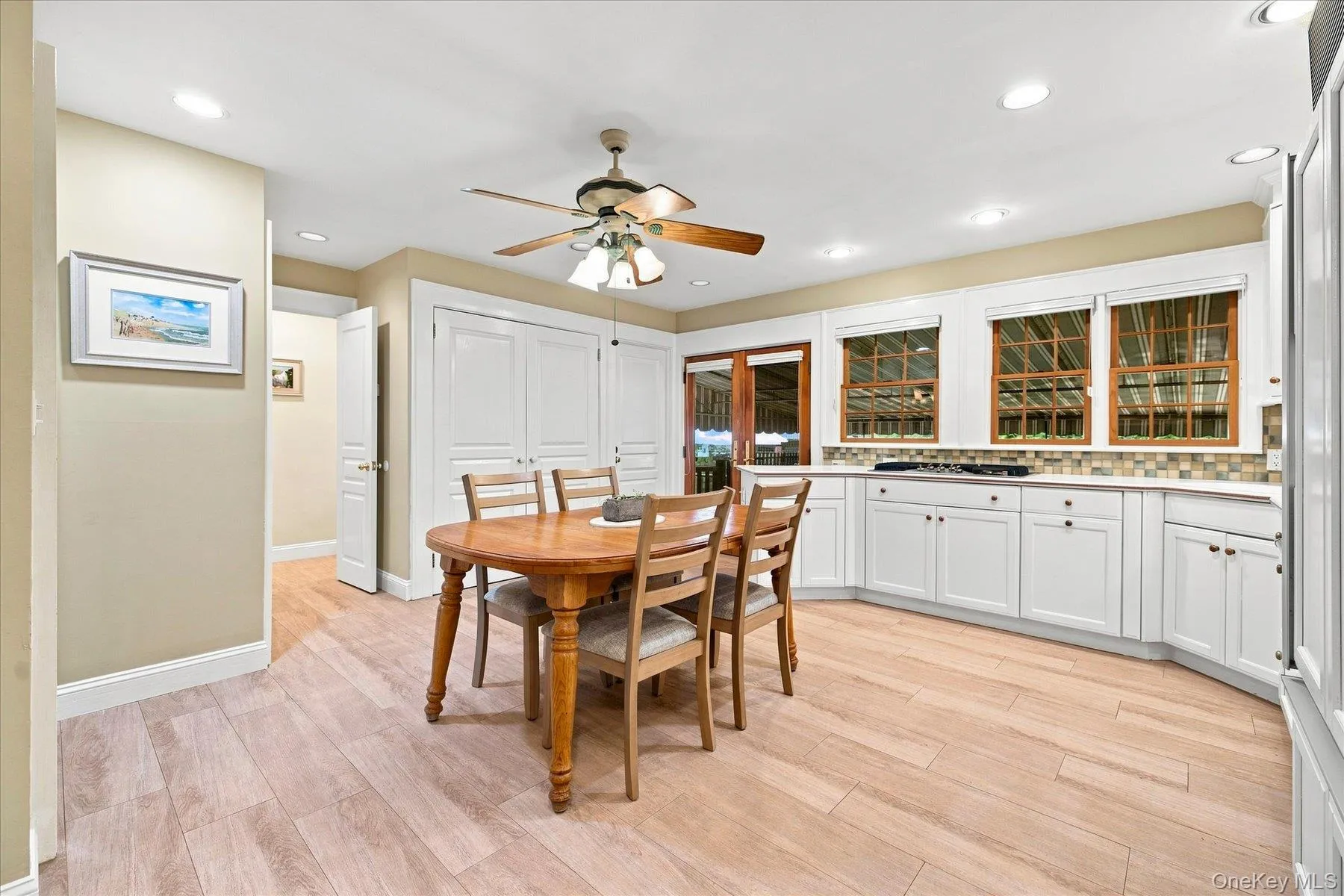 72 Broadway, Hempstead, NY, 4 Bedrooms Bedrooms, 9 Rooms Rooms,2 BathroomsBathrooms,Residential,For Rent,Broadway,0,1037893 72 Broadway, Hempstead, NY, 4 Bedrooms Bedrooms, 9 Rooms Rooms,2 BathroomsBathrooms,Residential,For Rent,Broadway,0,1037893