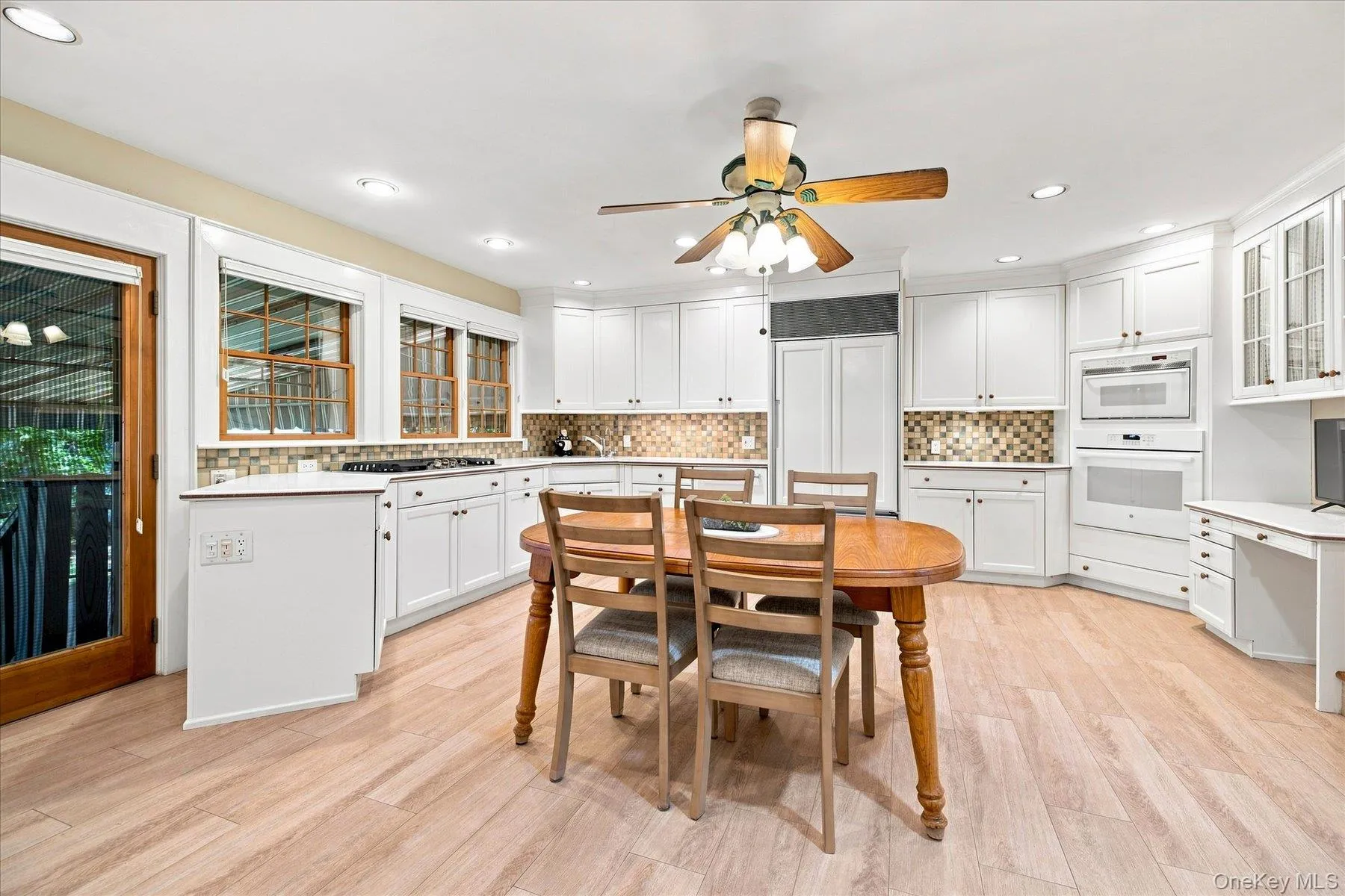 72 Broadway, Hempstead, NY, 4 Bedrooms Bedrooms, 9 Rooms Rooms,2 BathroomsBathrooms,Residential,For Rent,Broadway,0,1037893 72 Broadway, Hempstead, NY, 4 Bedrooms Bedrooms, 9 Rooms Rooms,2 BathroomsBathrooms,Residential,For Rent,Broadway,0,1037893