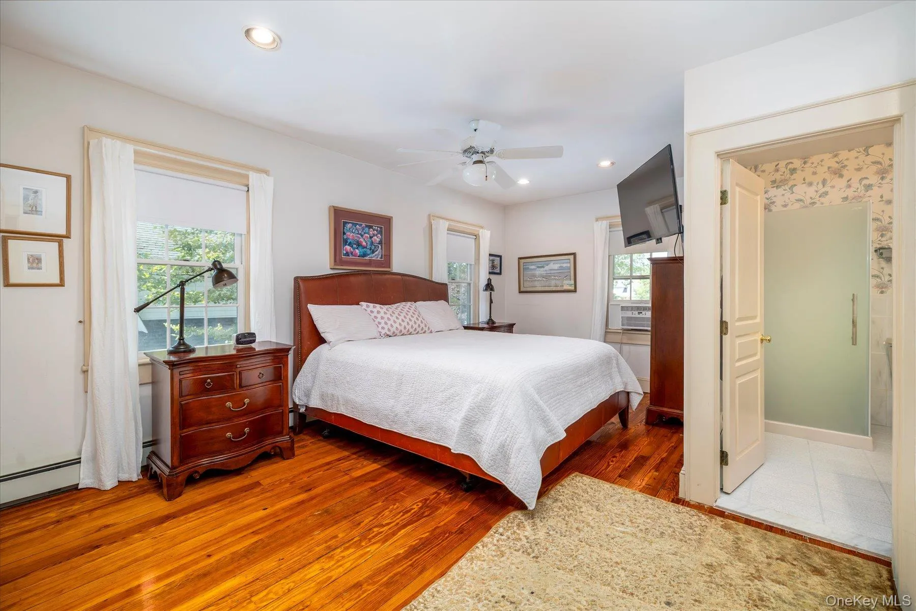 72 Broadway, Hempstead, NY, 4 Bedrooms Bedrooms, 9 Rooms Rooms,2 BathroomsBathrooms,Residential,For Rent,Broadway,0,1037893 72 Broadway, Hempstead, NY, 4 Bedrooms Bedrooms, 9 Rooms Rooms,2 BathroomsBathrooms,Residential,For Rent,Broadway,0,1037893