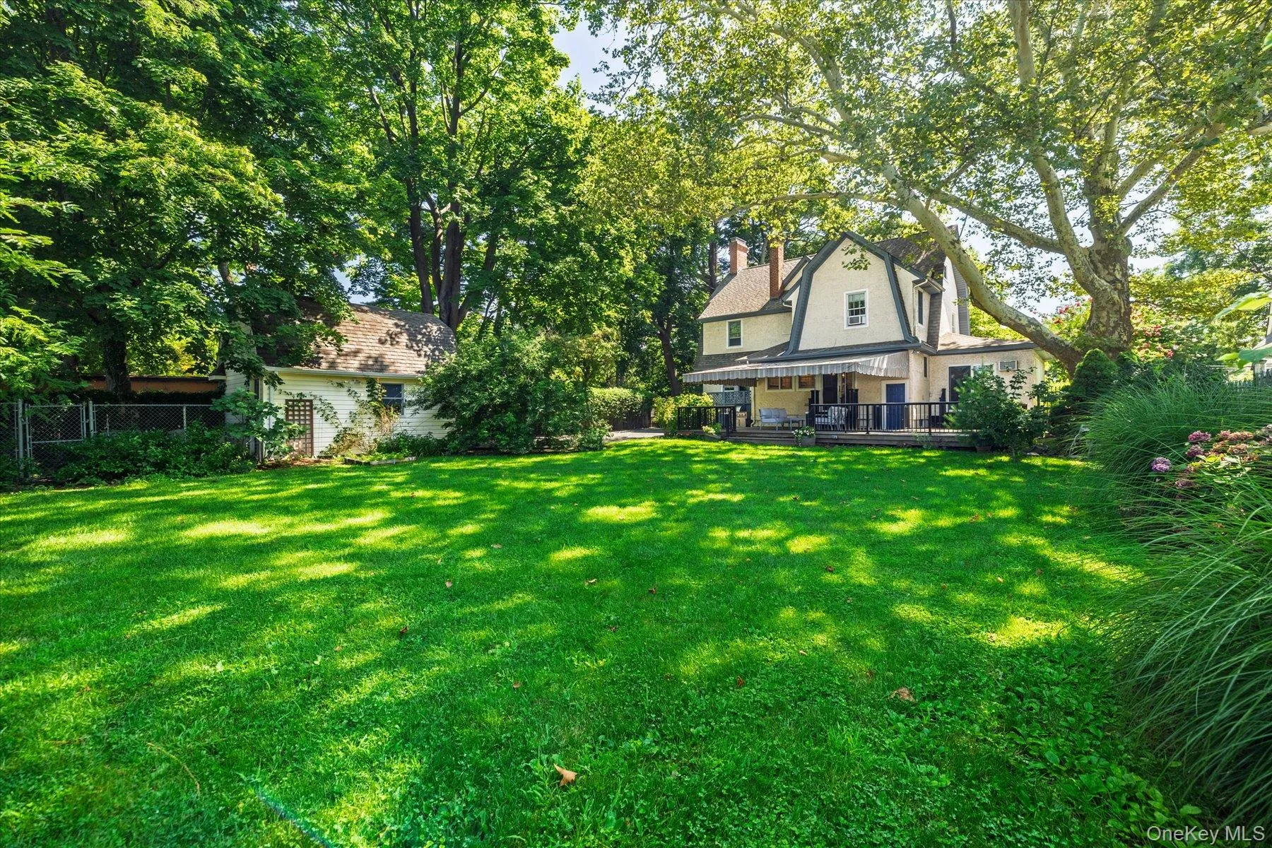 72 Broadway, Hempstead, NY, 4 Bedrooms Bedrooms, 9 Rooms Rooms,2 BathroomsBathrooms,Residential,For Rent,Broadway,0,1037893 72 Broadway, Hempstead, NY, 4 Bedrooms Bedrooms, 9 Rooms Rooms,2 BathroomsBathrooms,Residential,For Rent,Broadway,0,1037893