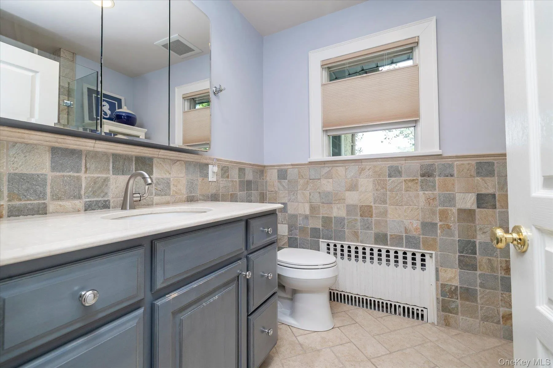 72 Broadway, Hempstead, NY, 4 Bedrooms Bedrooms, 9 Rooms Rooms,2 BathroomsBathrooms,Residential,For Rent,Broadway,0,1037893 72 Broadway, Hempstead, NY, 4 Bedrooms Bedrooms, 9 Rooms Rooms,2 BathroomsBathrooms,Residential,For Rent,Broadway,0,1037893
