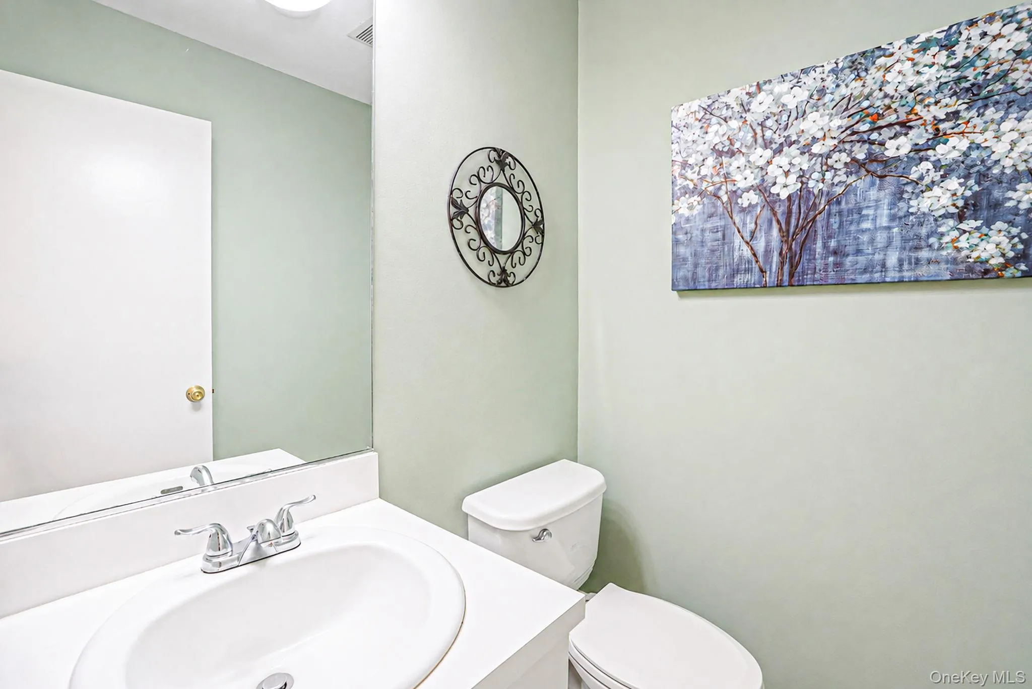 11 Broadlawn Drive, Islip, NY, 3 Bedrooms Bedrooms, 7 Rooms Rooms,2 BathroomsBathrooms,Residential,For Rent,Broadlawn,0,1037895 11 Broadlawn Drive, Islip, NY, 3 Bedrooms Bedrooms, 7 Rooms Rooms,2 BathroomsBathrooms,Residential,For Rent,Broadlawn,0,1037895