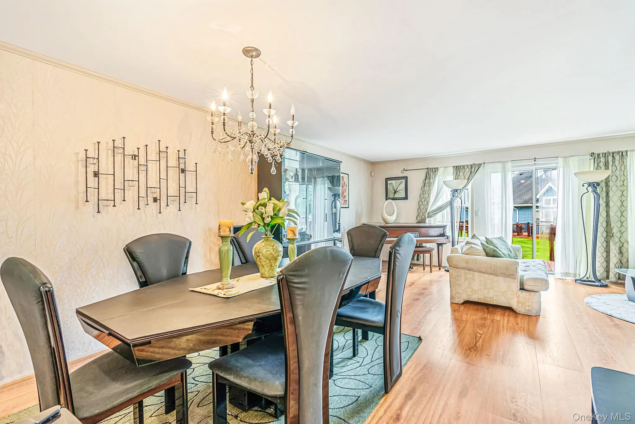 11 Broadlawn Drive, Islip, NY, 3 Bedrooms Bedrooms, 7 Rooms Rooms,2 BathroomsBathrooms,Residential,For Rent,Broadlawn,0,1037895 11 Broadlawn Drive, Islip, NY, 3 Bedrooms Bedrooms, 7 Rooms Rooms,2 BathroomsBathrooms,Residential,For Rent,Broadlawn,0,1037895