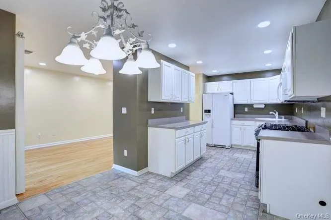 27 Underhill Drive, Haverstraw, NY, 2 Bedrooms Bedrooms, 9 Rooms Rooms,2 BathroomsBathrooms,Residential,For Rent,Underhill,0,1037898 27 Underhill Drive, Haverstraw, NY, 2 Bedrooms Bedrooms, 9 Rooms Rooms,2 BathroomsBathrooms,Residential,For Rent,Underhill,0,1037898